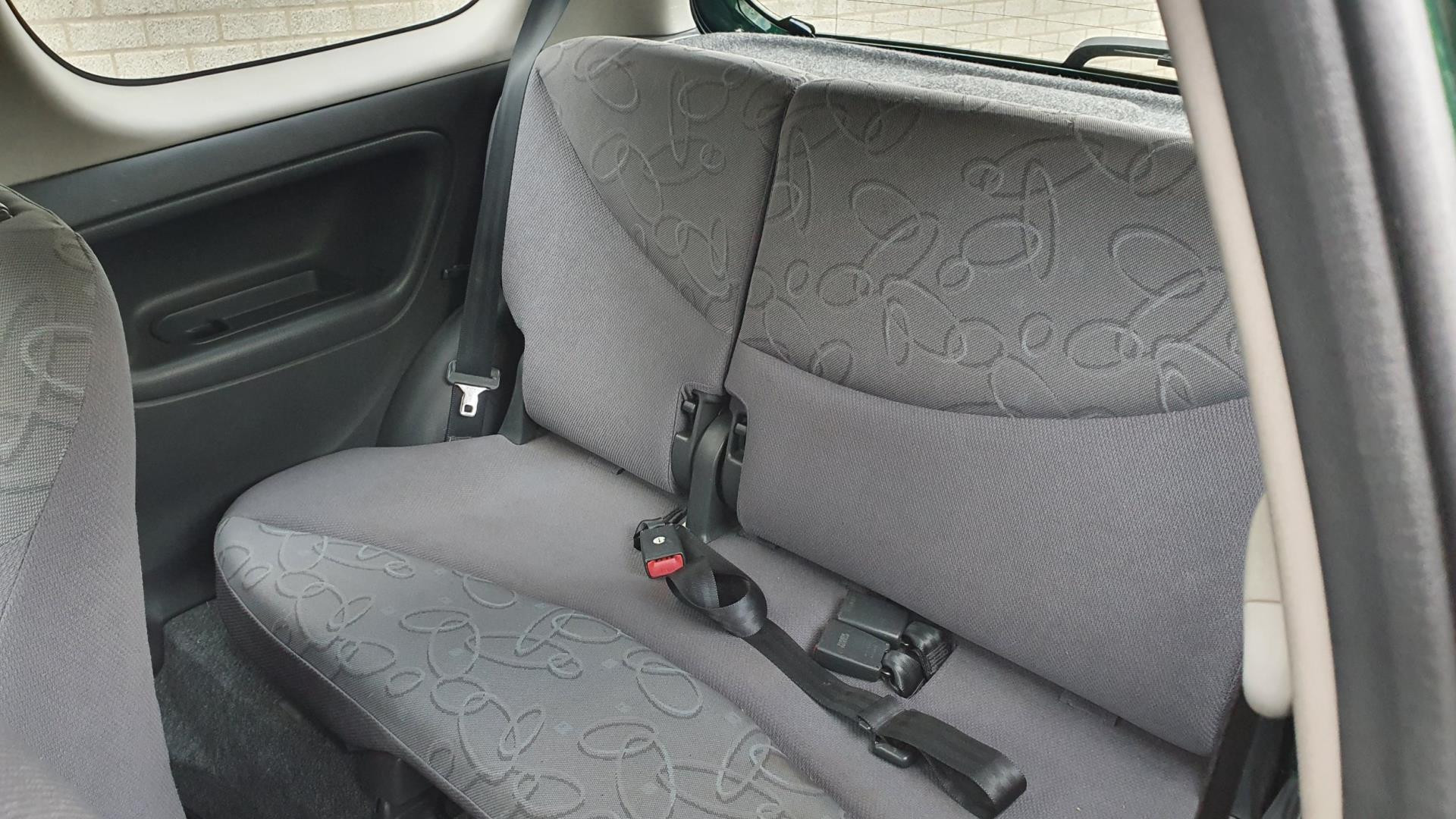 toyota-yaris-image5.jpg