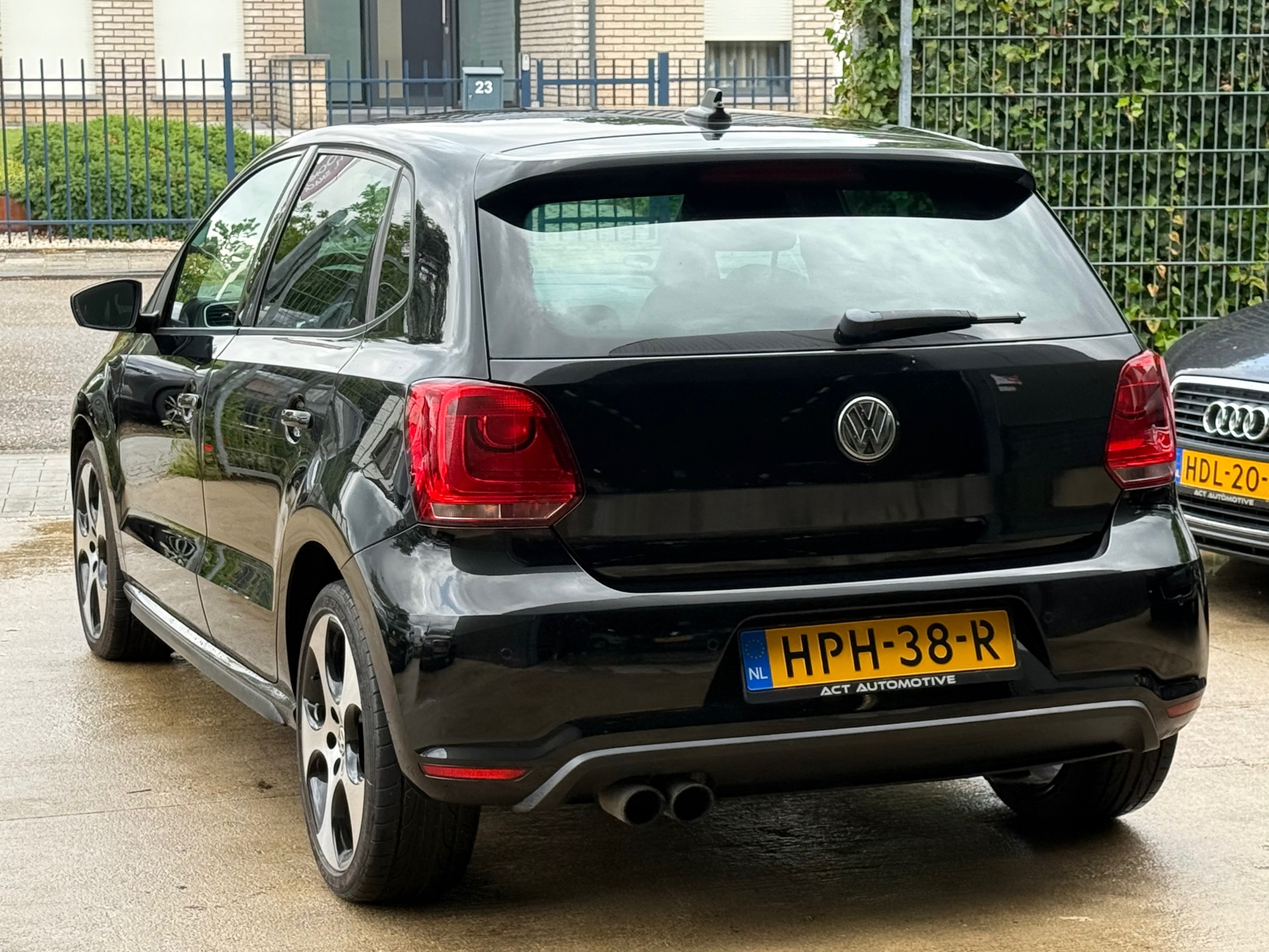 volkswagen-polo-image6.jpg