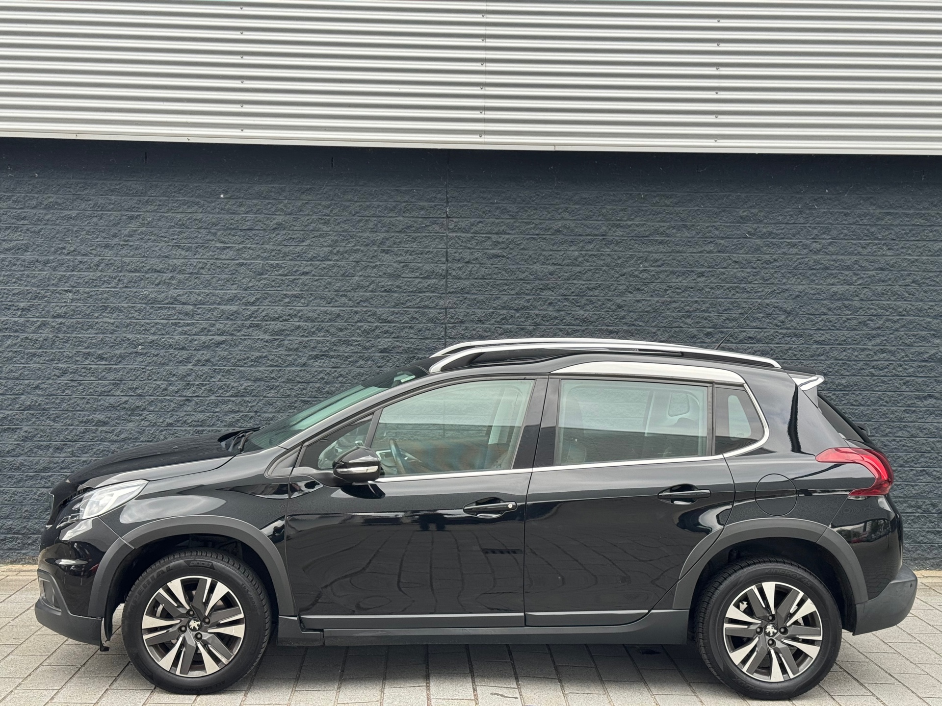 peugeot-2008-image3.jpg