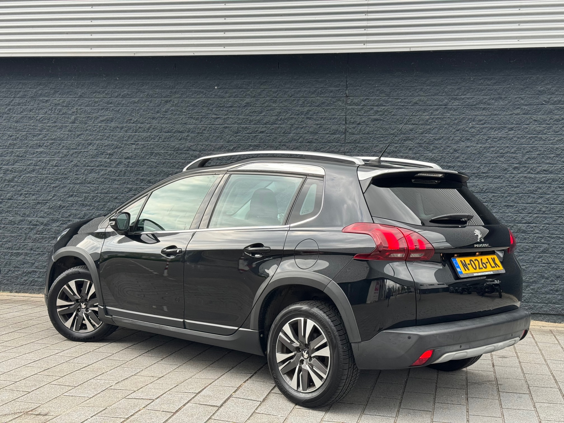 peugeot-2008-image4.jpg