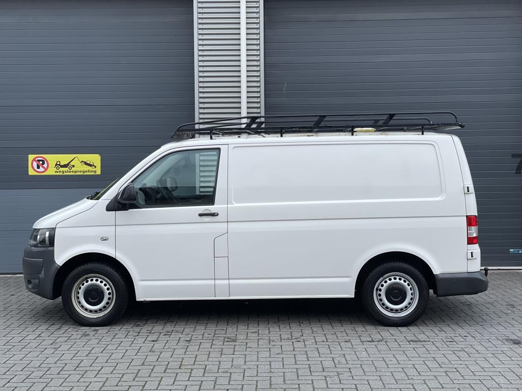 volkswagen-transporter-image2.jpg