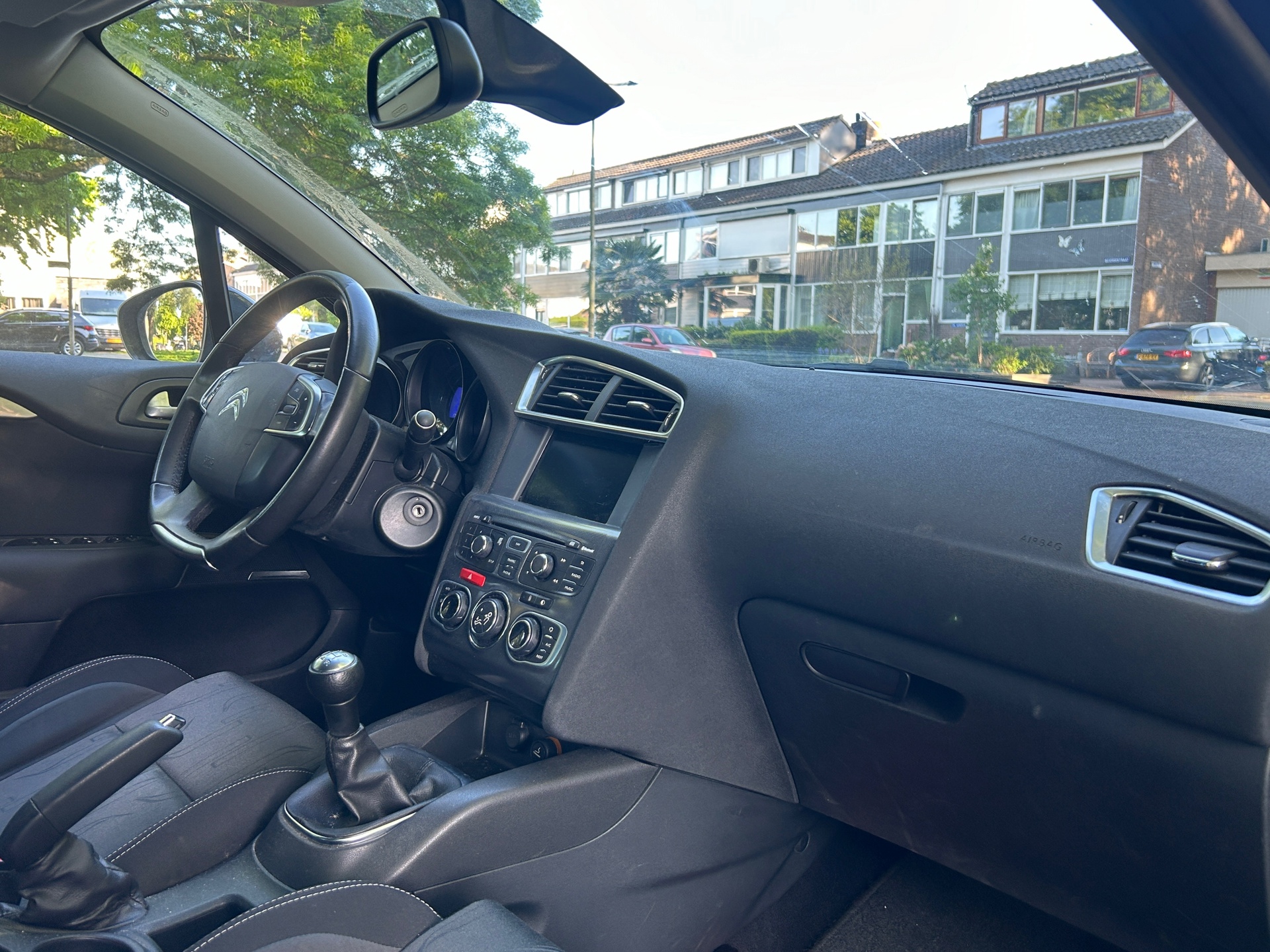 citroen-c4-image4.jpg