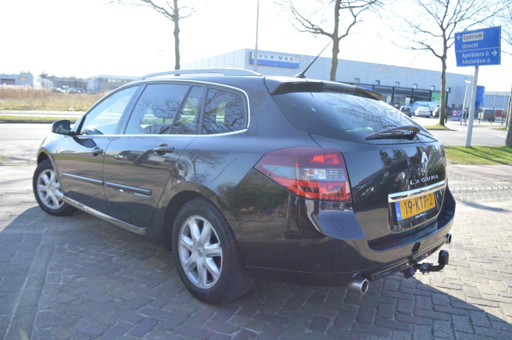 renault-laguna-image3.jpg