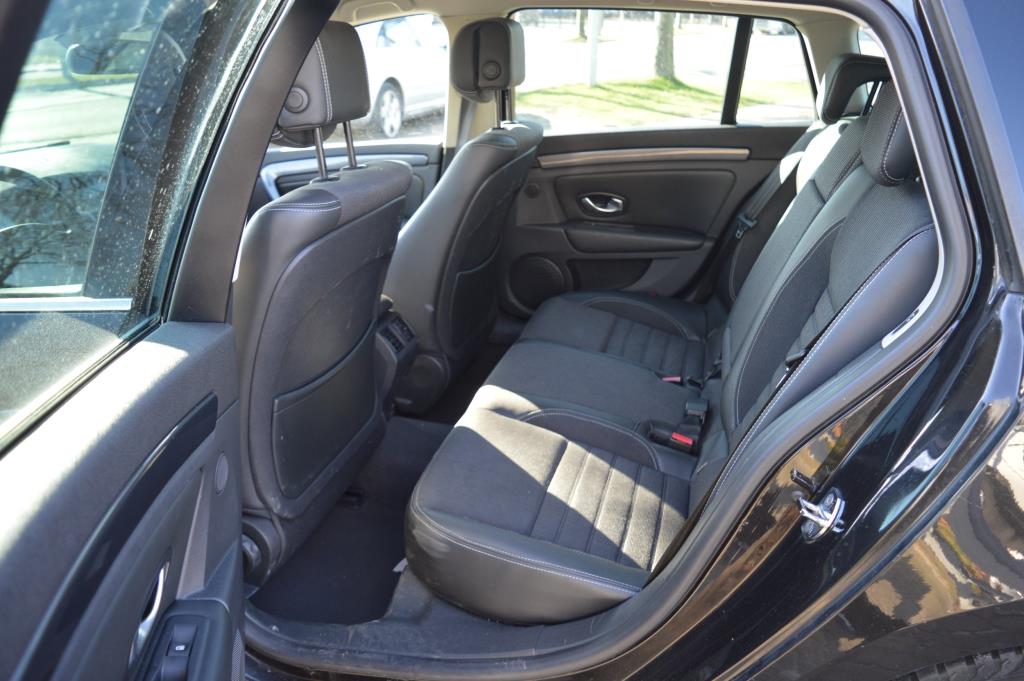 renault-laguna-image9.jpg