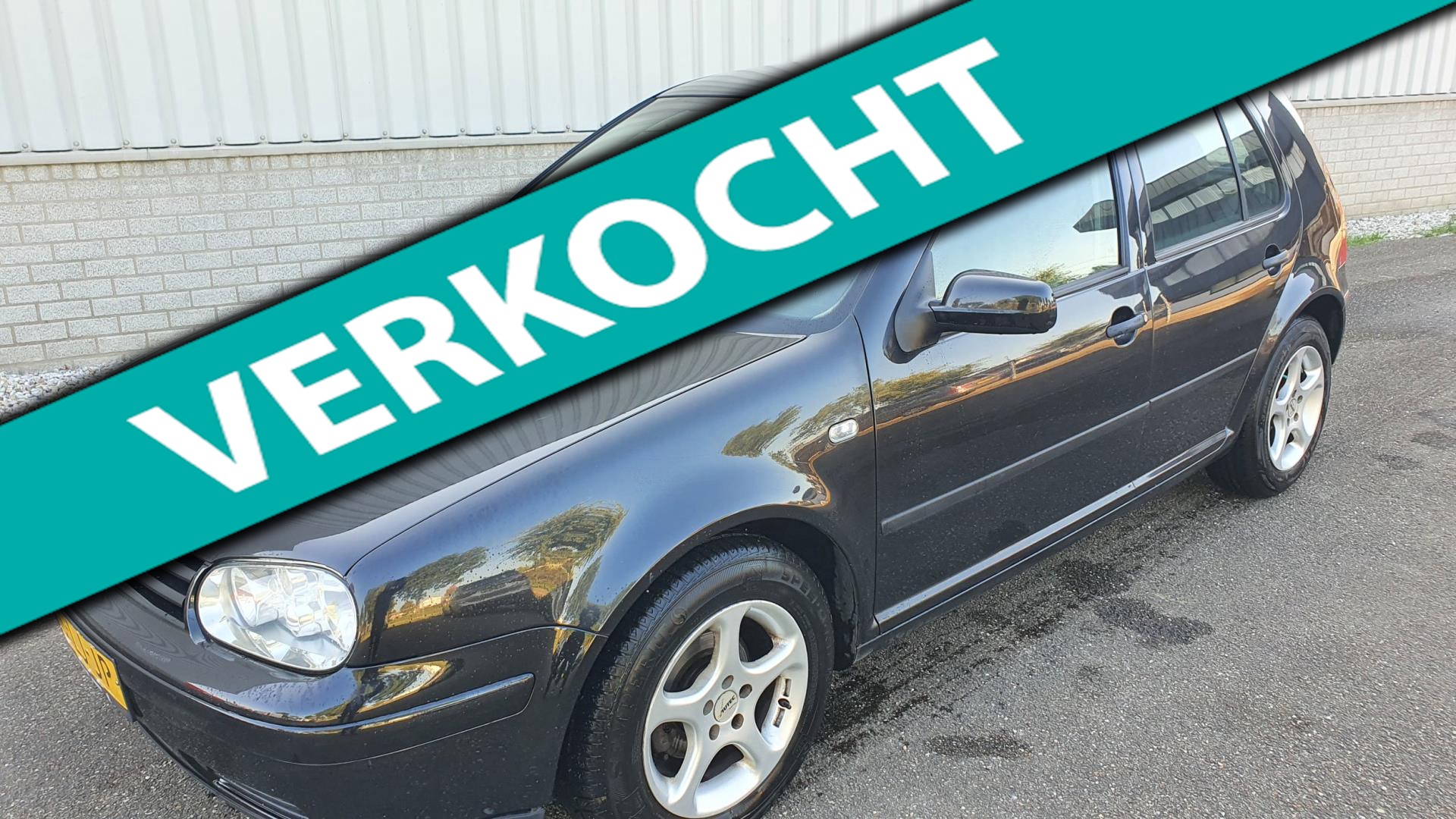 659236292/volkswagen-golf-image1.jpg