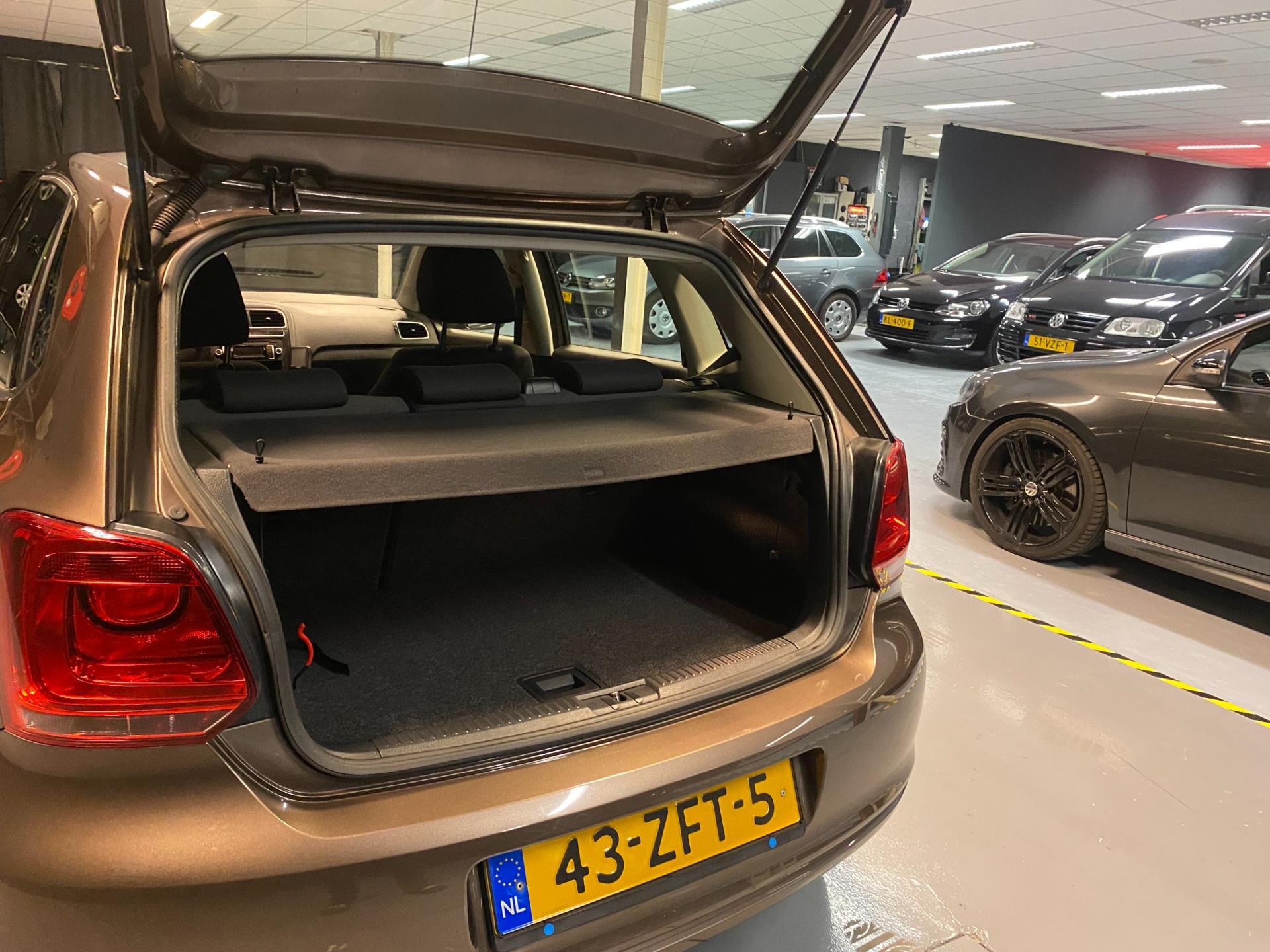 volkswagen-polo-image9.jpg