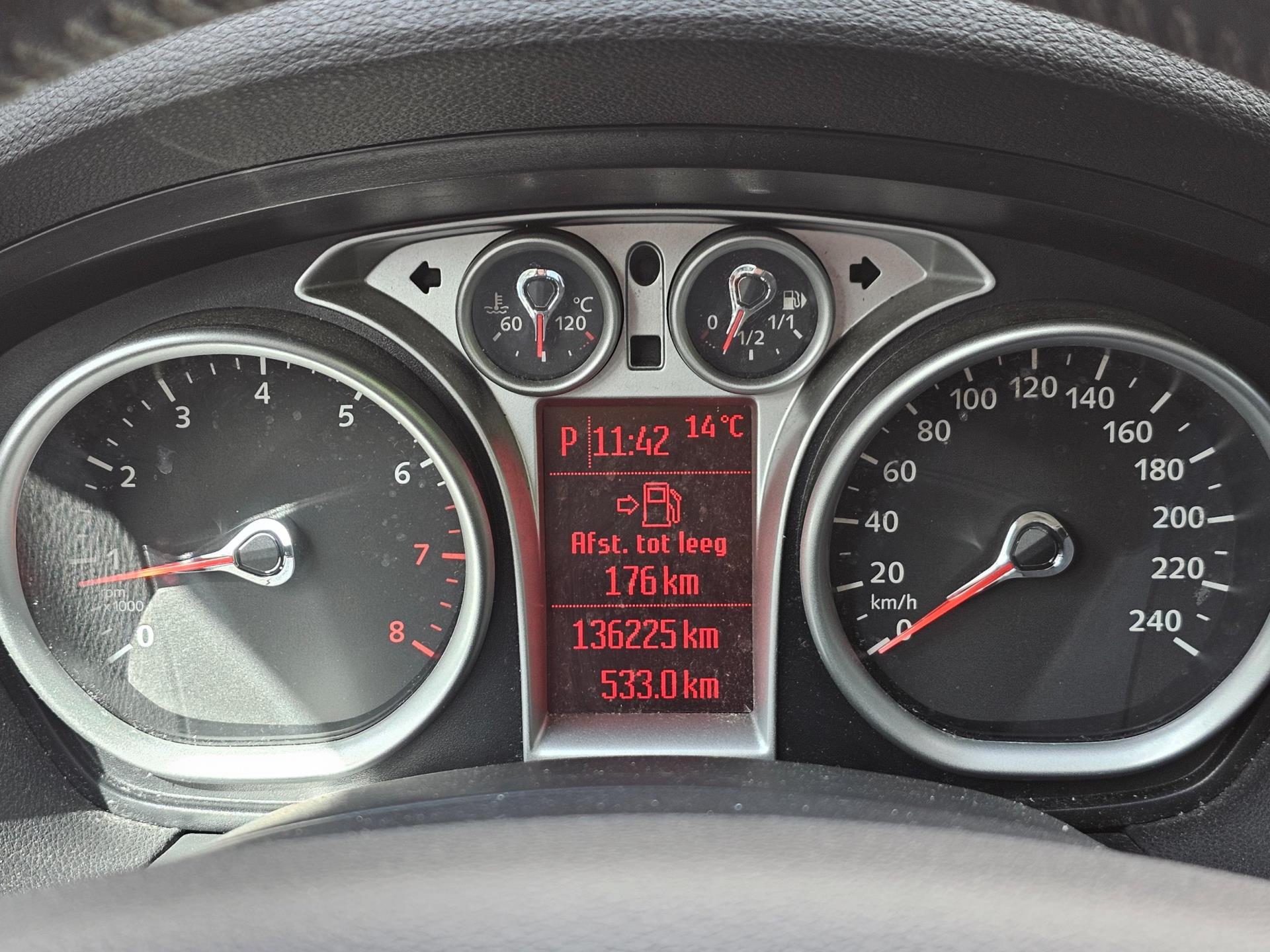 ford-c-max-image10.jpg