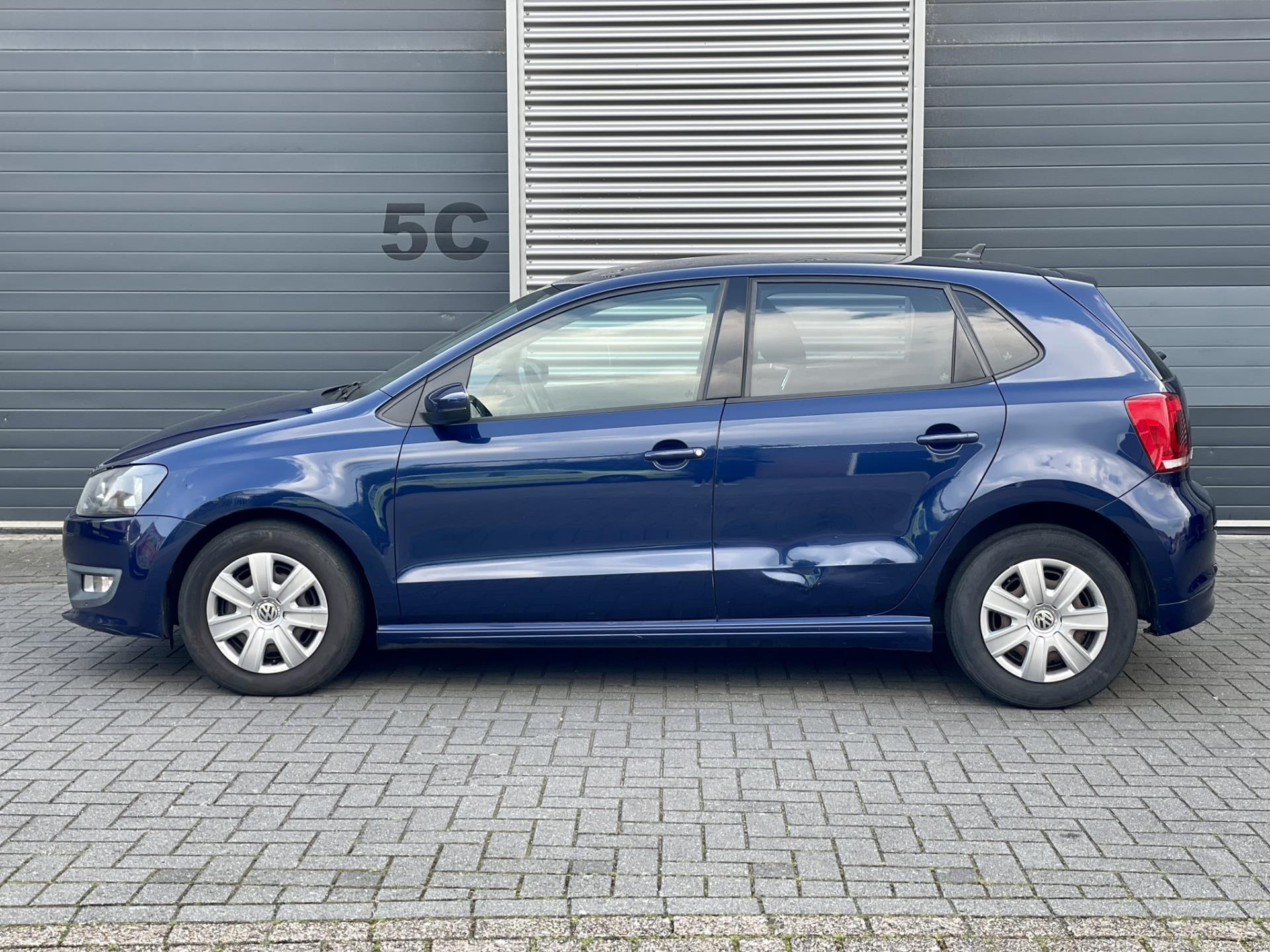 volkswagen-polo-image2.jpg