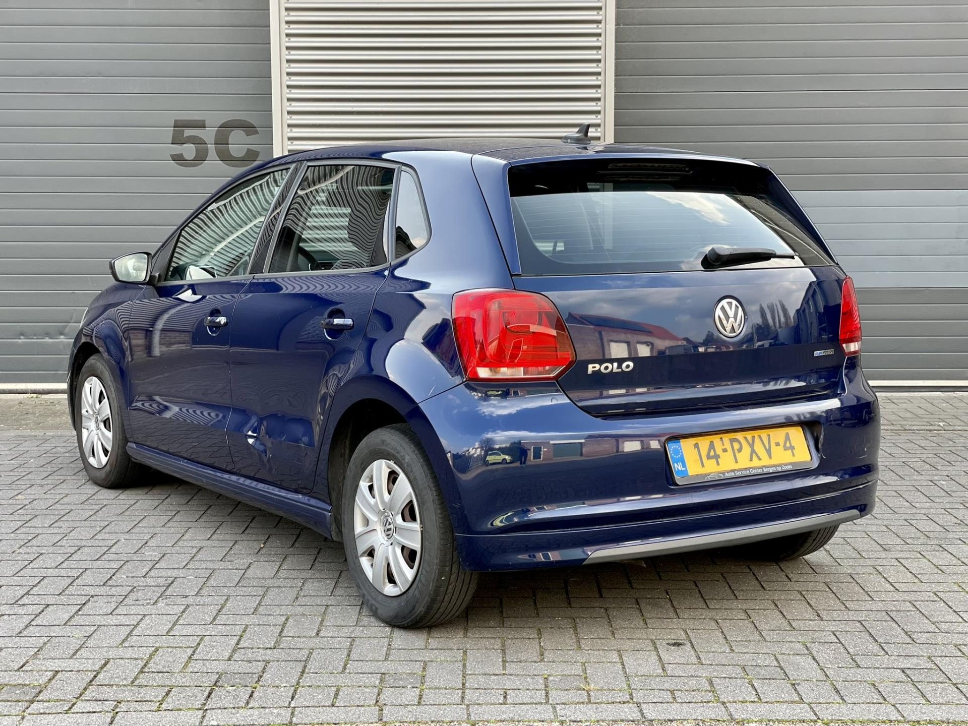 volkswagen-polo-image3.jpg