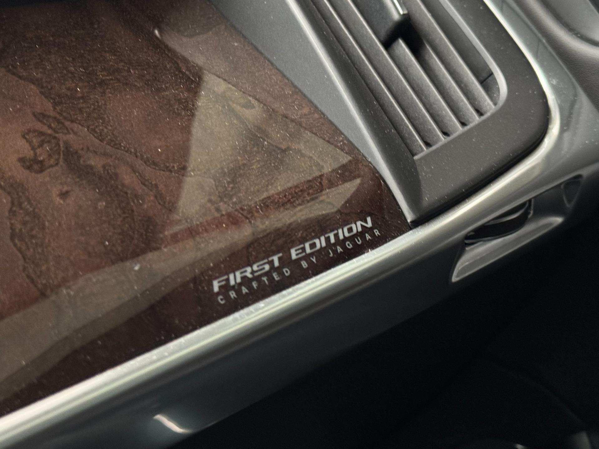 jaguar-i-pace-image6.jpg
