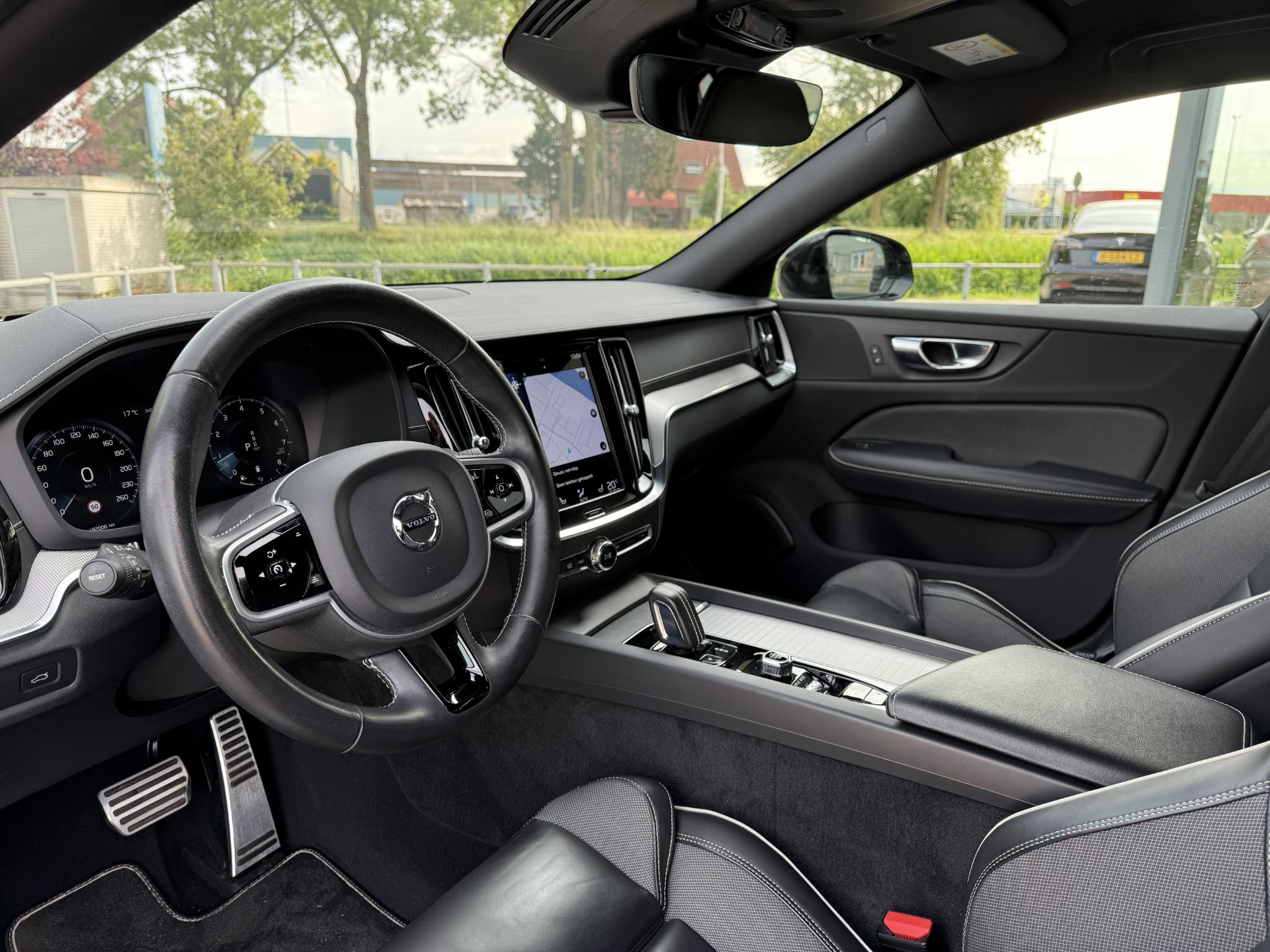 volvo-s60-image10.jpg