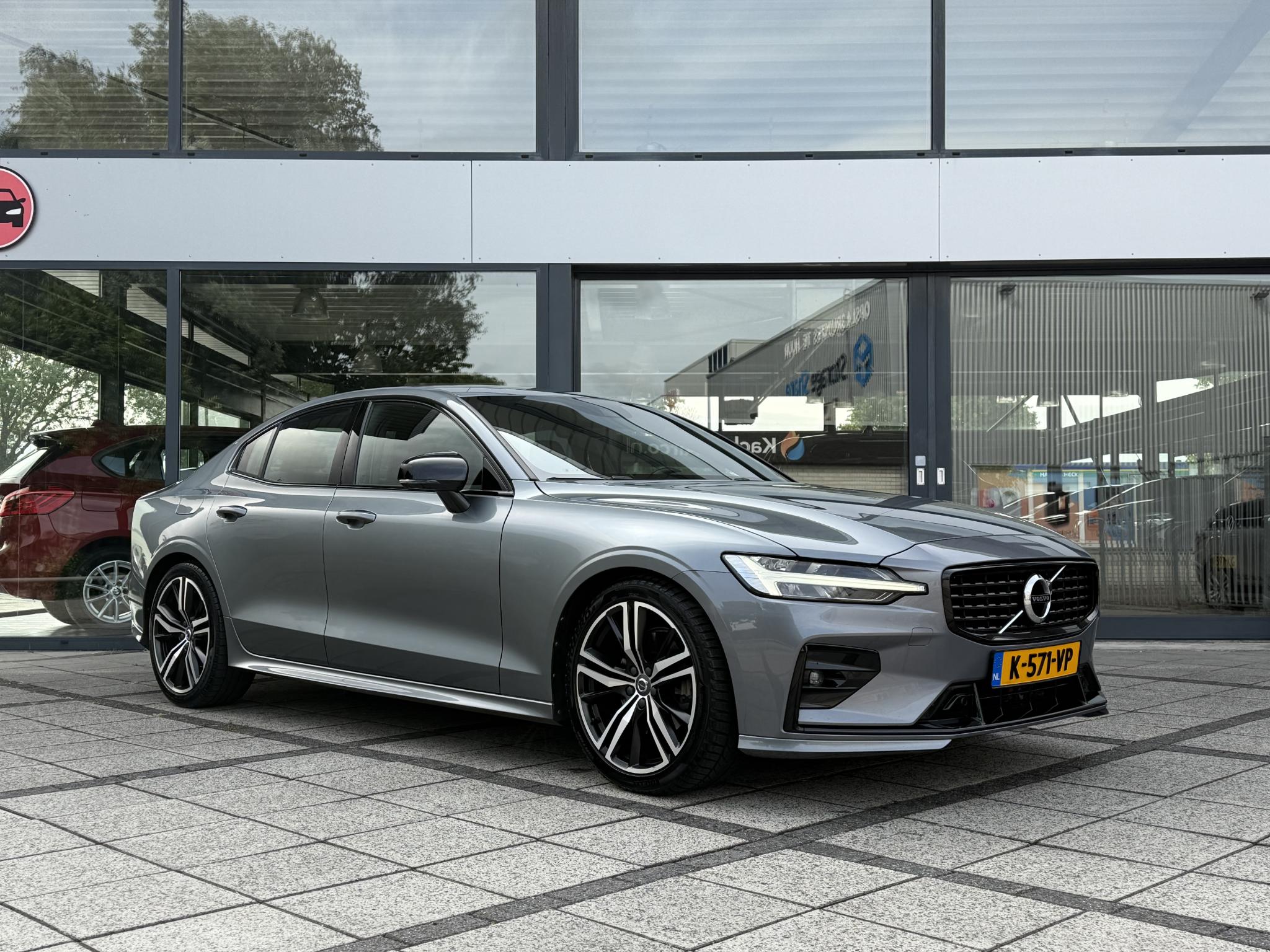 volvo-s60-image2.jpg