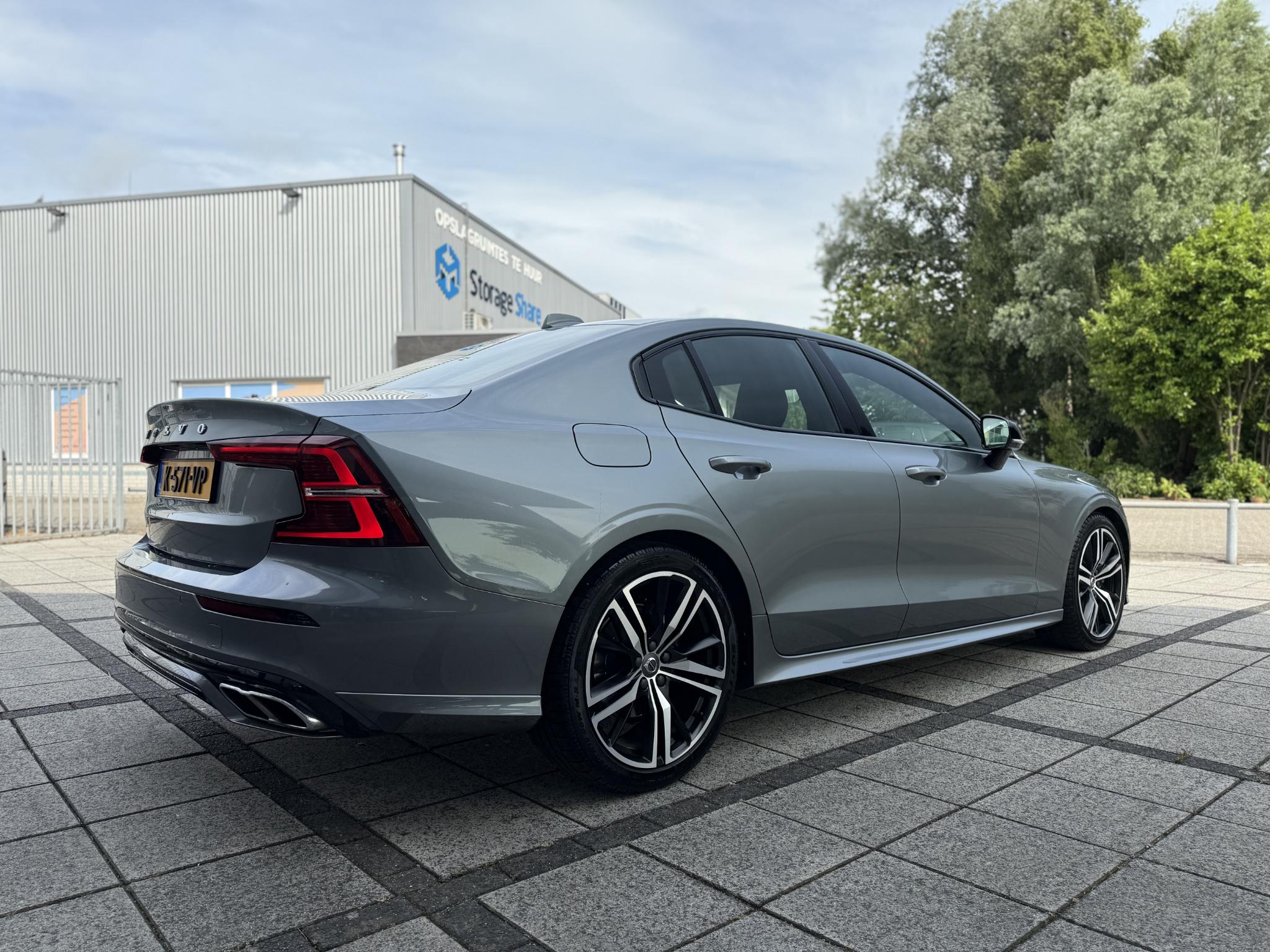 volvo-s60-image6.jpg