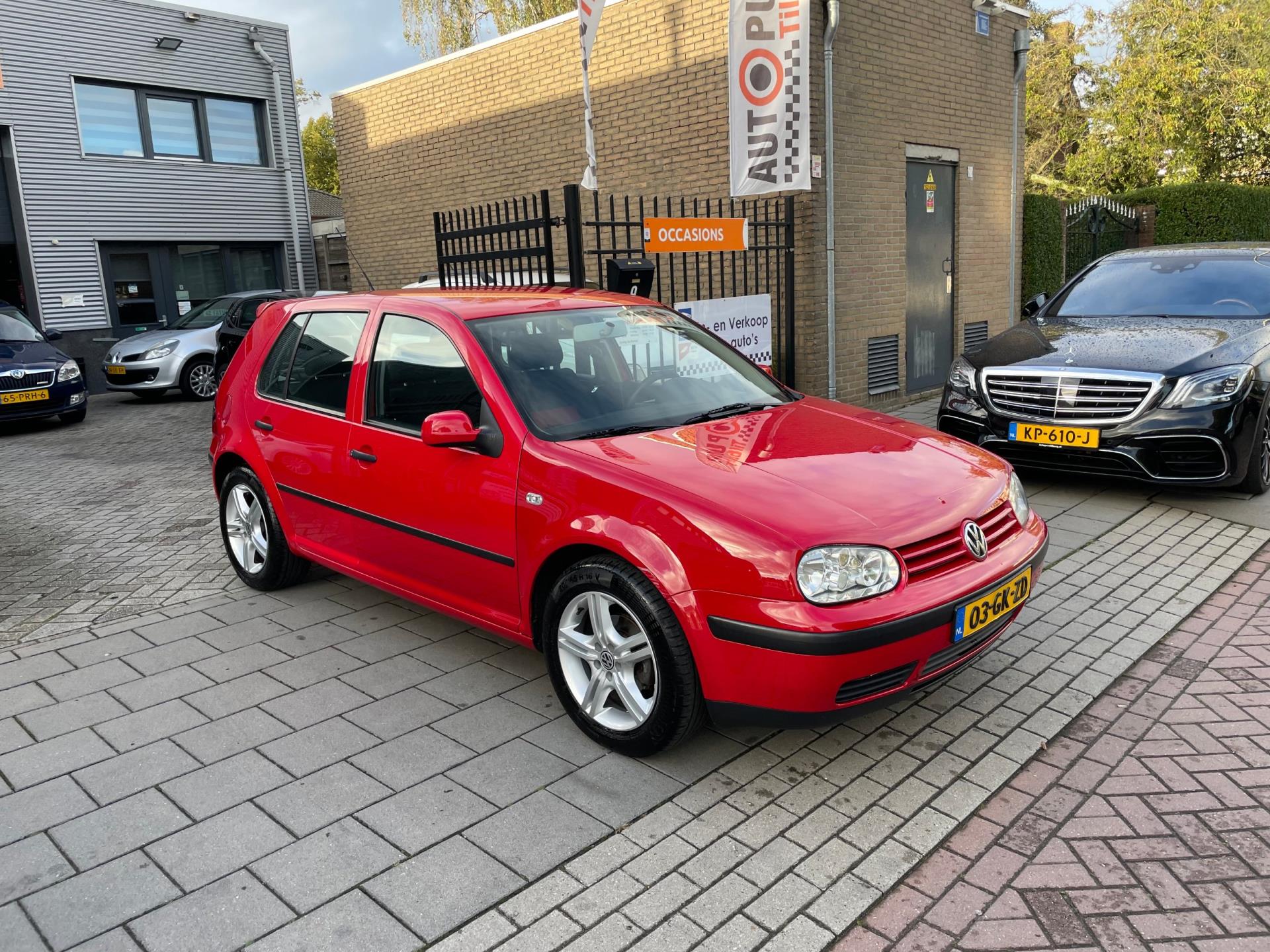volkswagen-golf-image3.jpg