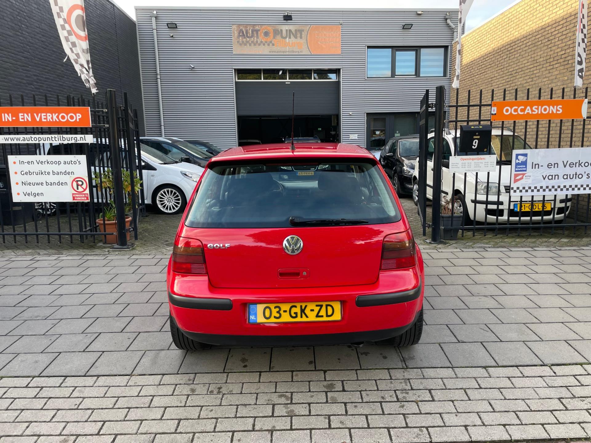 volkswagen-golf-image5.jpg
