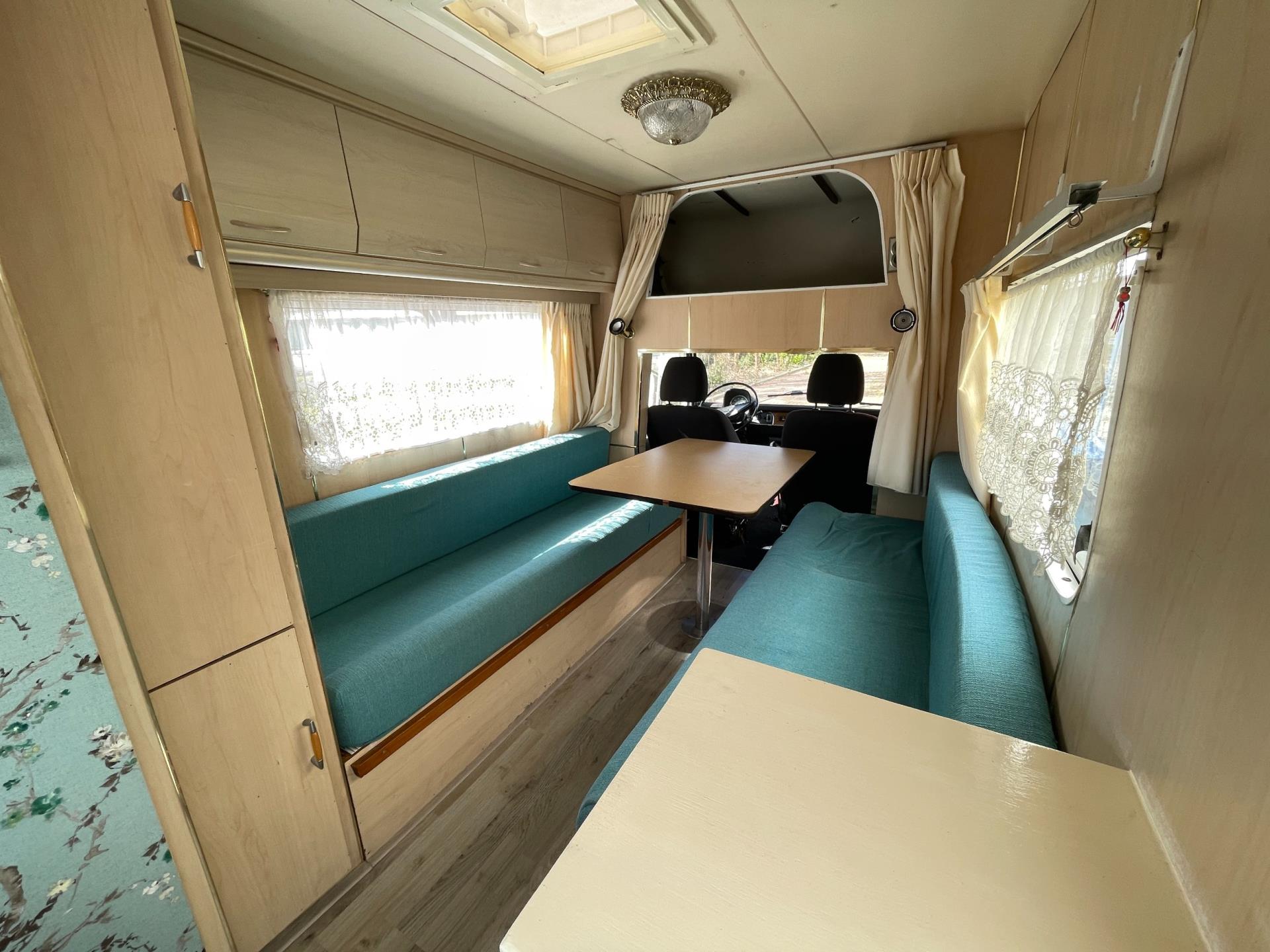 leyland--image8.jpg