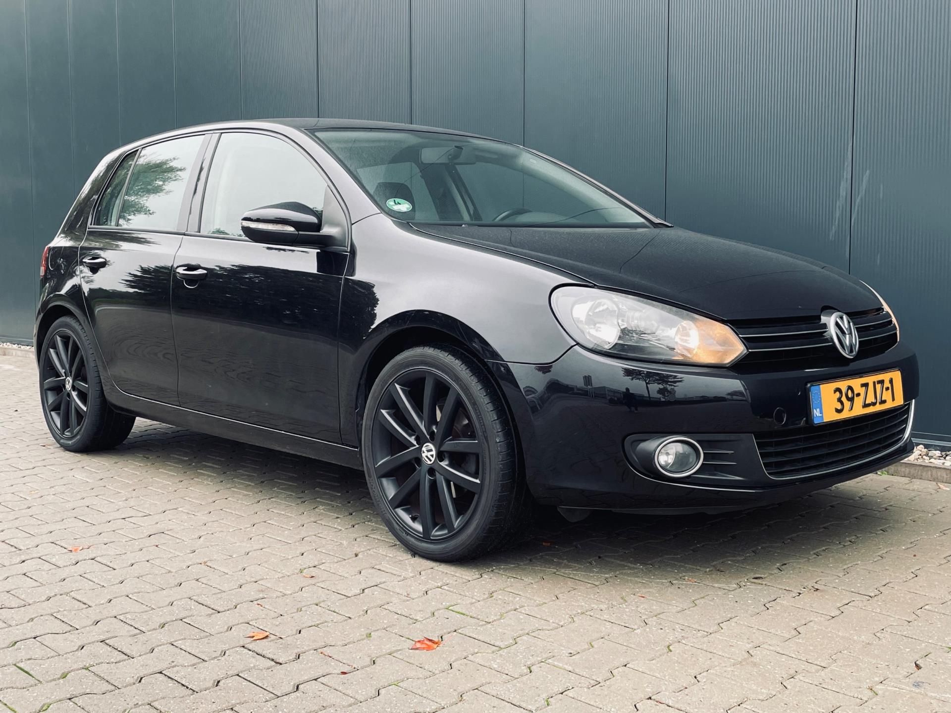 volkswagen-golf-image10.jpg