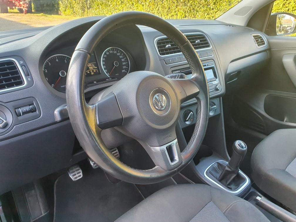 volkswagen-polo-image9.jpg