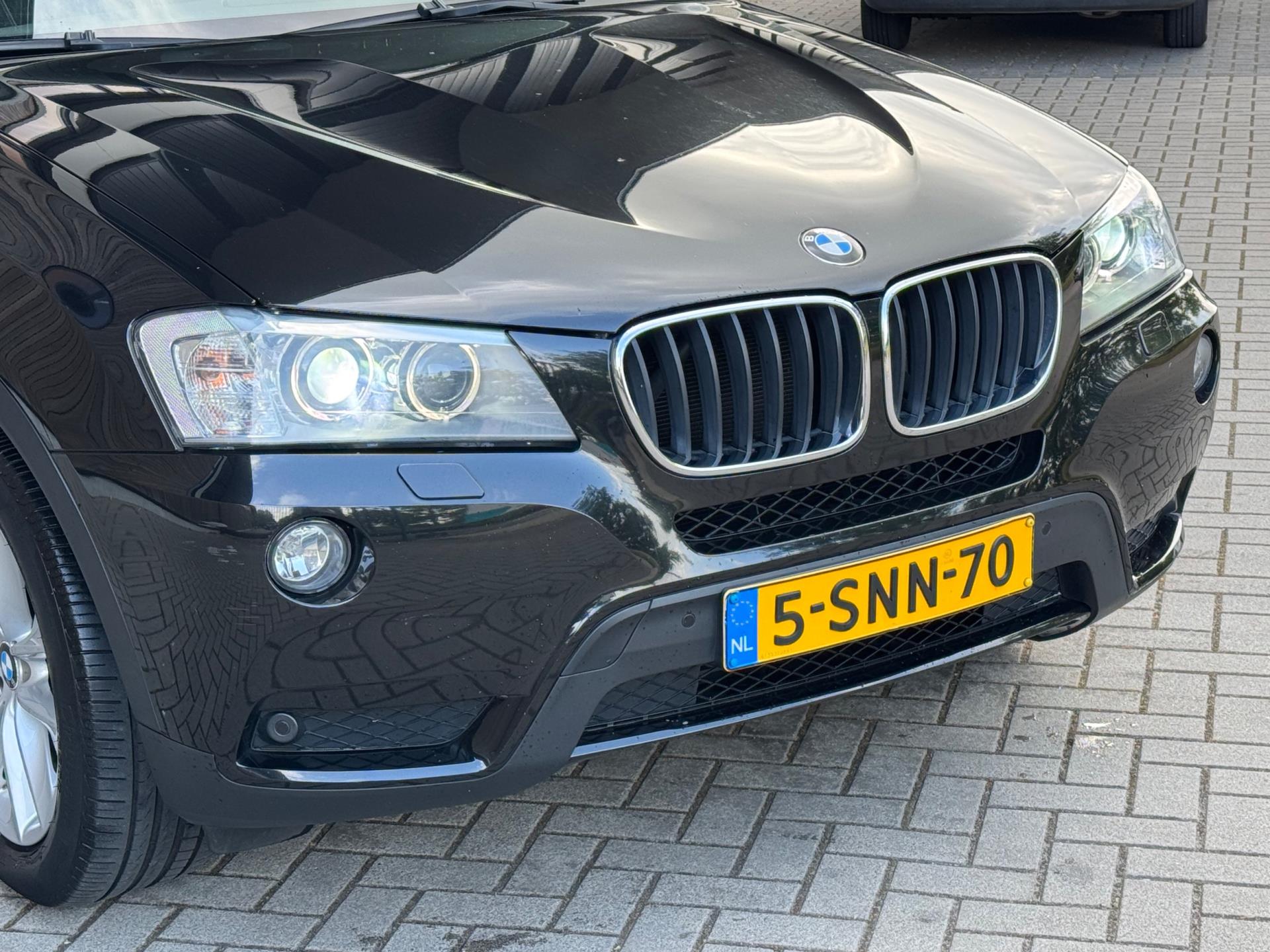 bmw-x3-image6.jpg