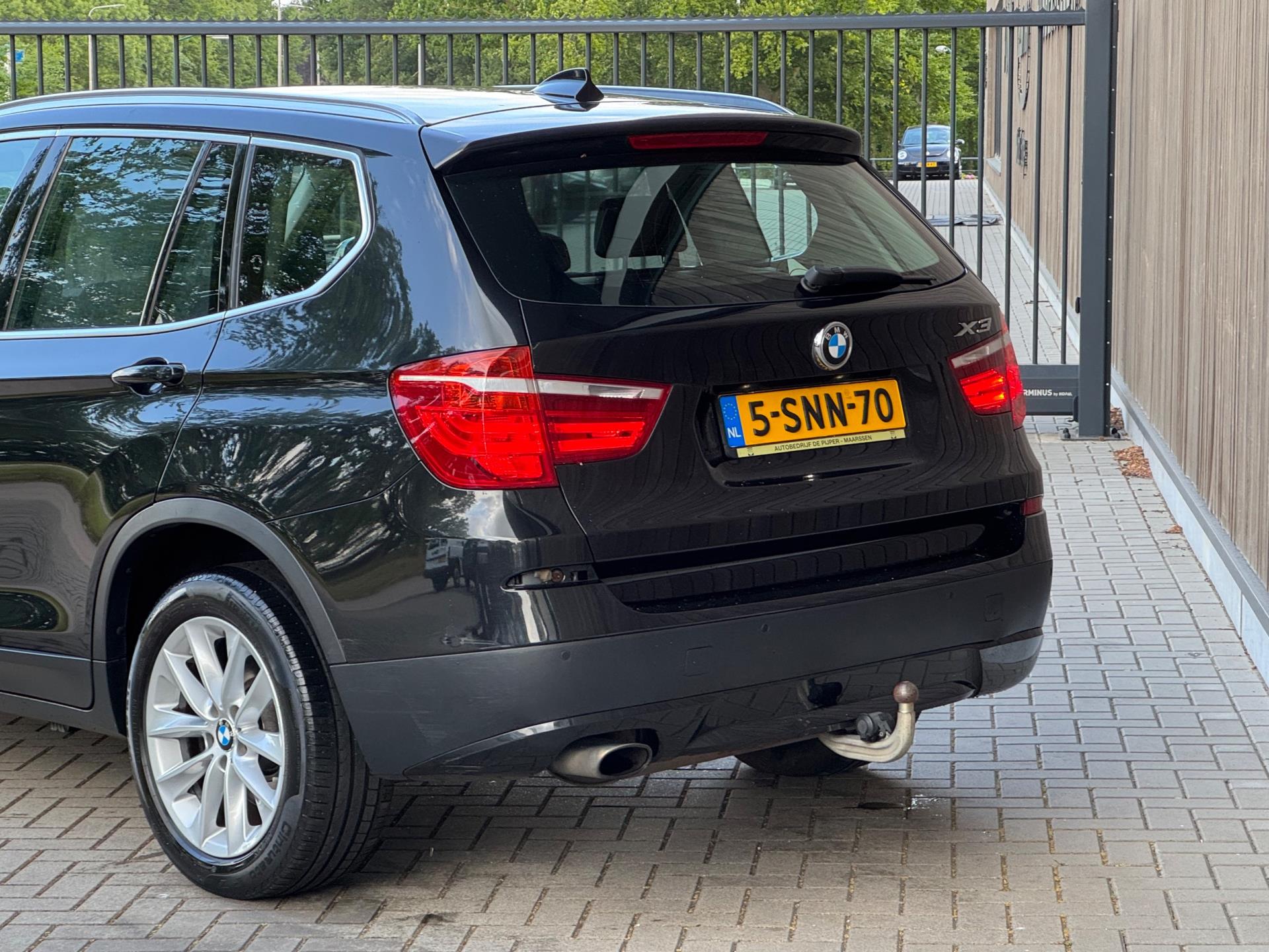 bmw-x3-image9.jpg