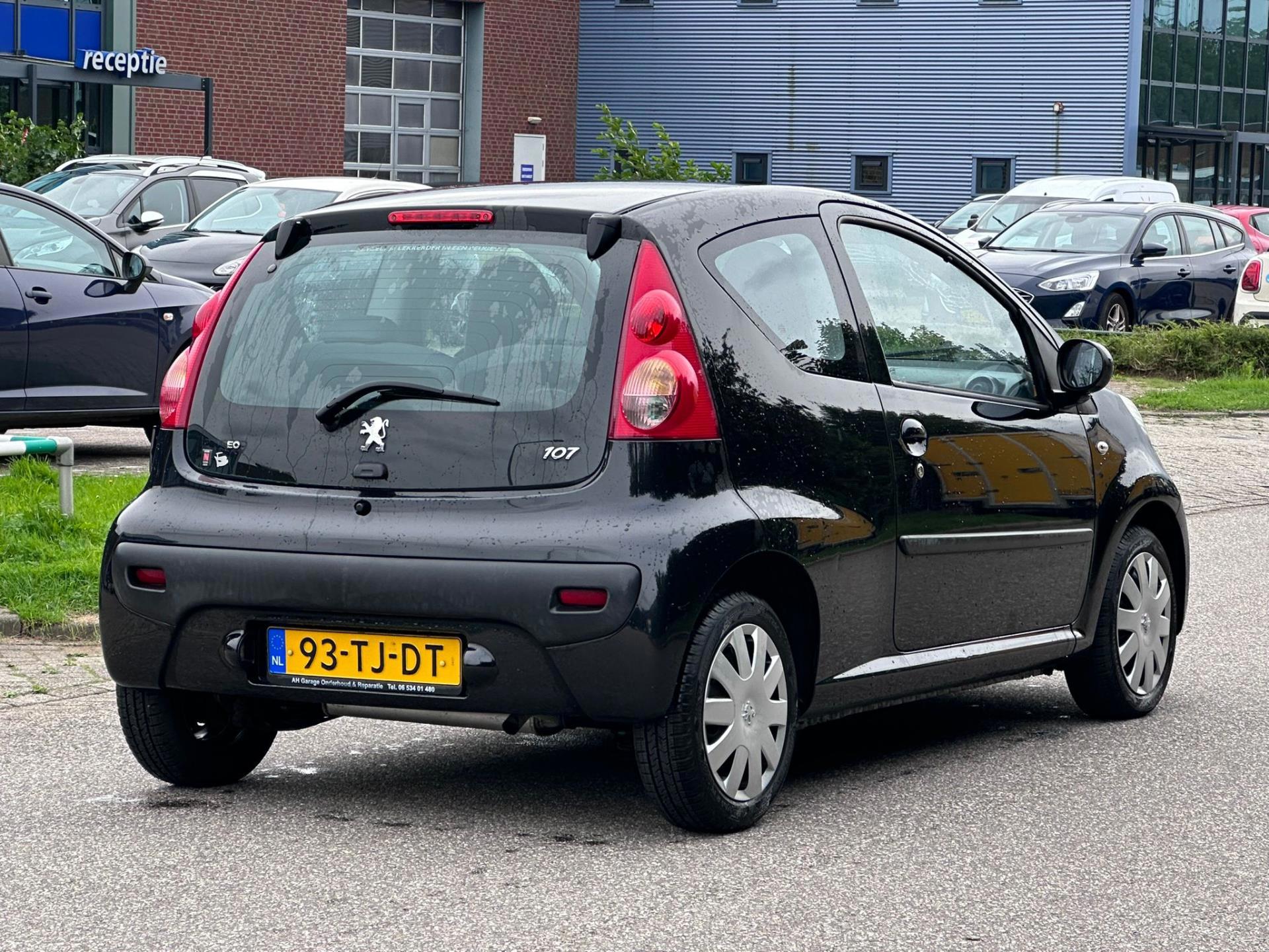 peugeot-107-image10.jpg