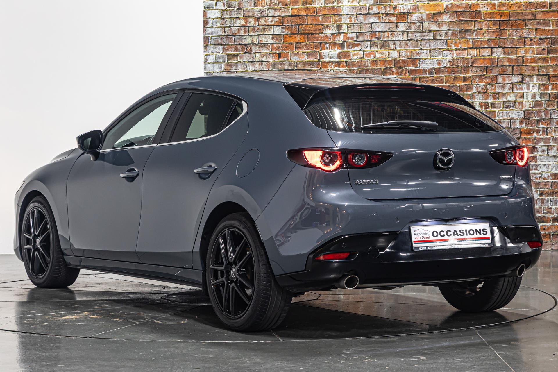 mazda-3-image10.jpg