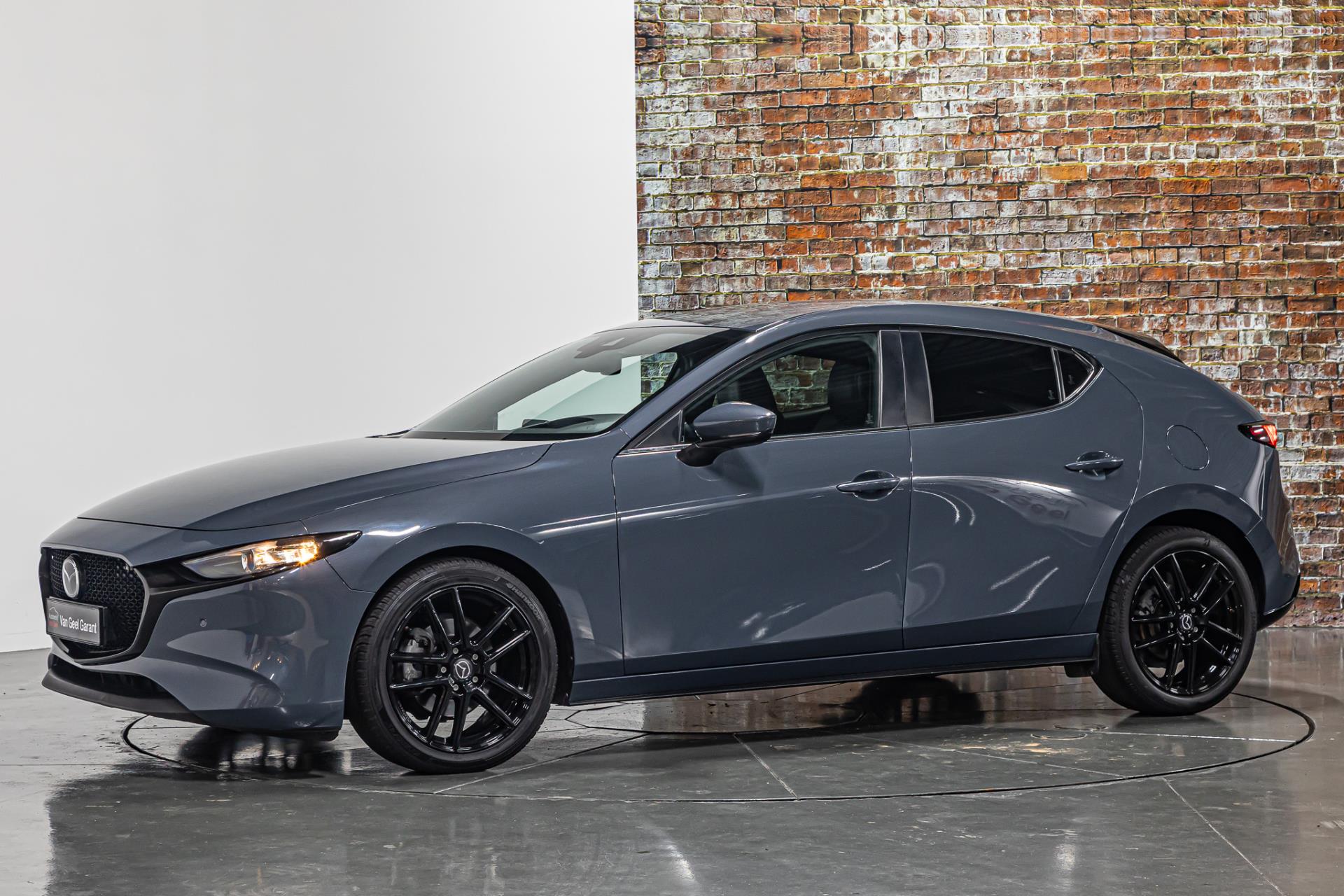 mazda-3-image8.jpg