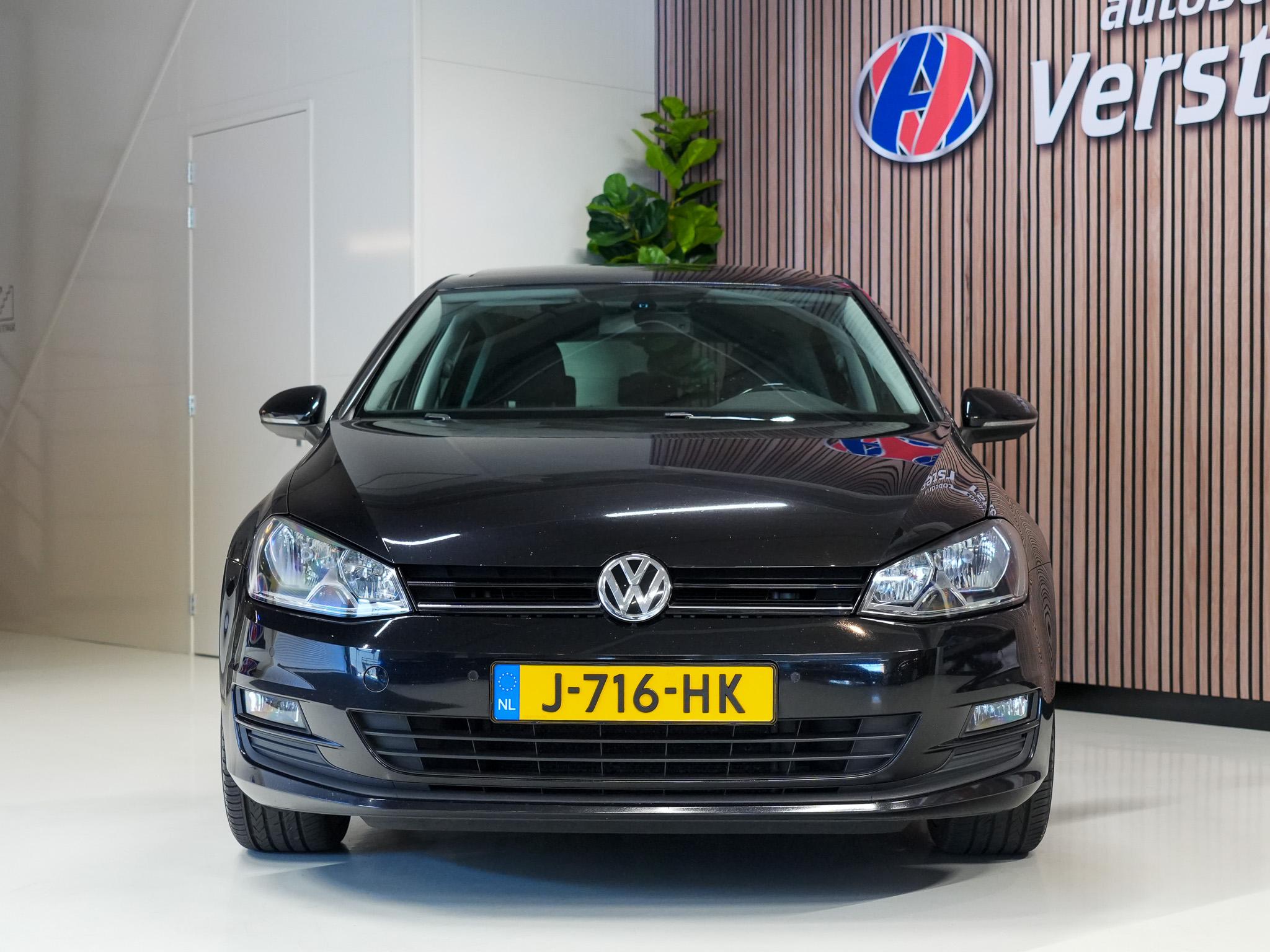 volkswagen-golf-image2.jpg