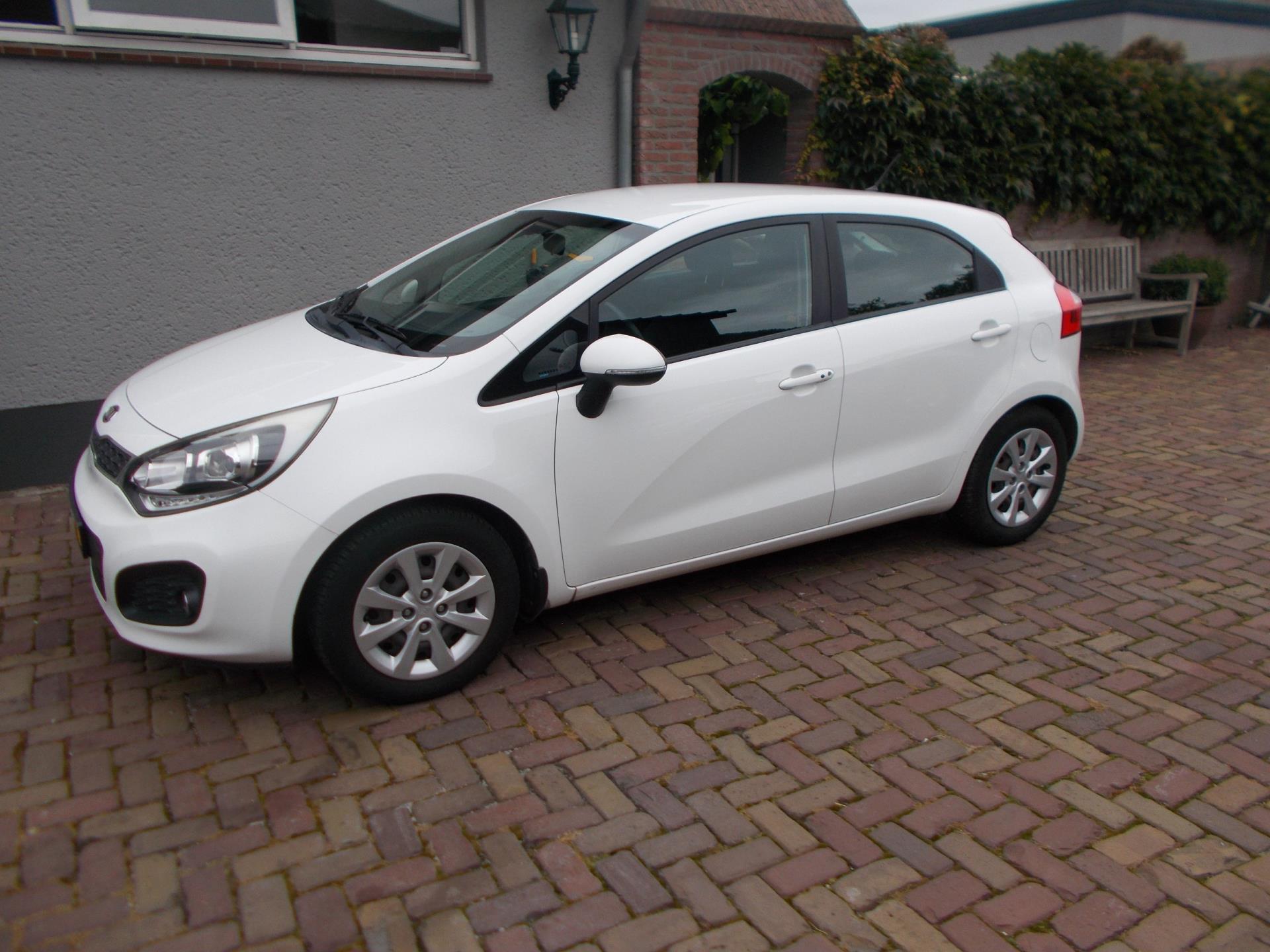 kia-rio-image2.jpg