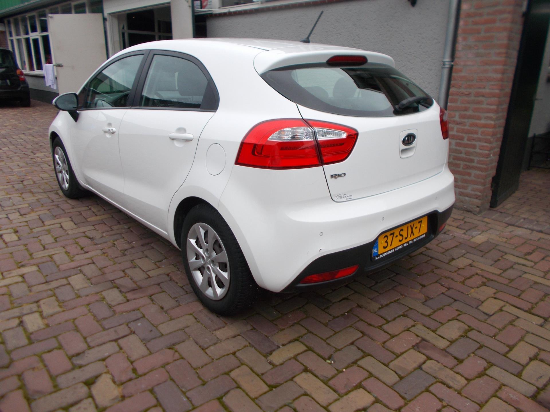 kia-rio-image3.jpg