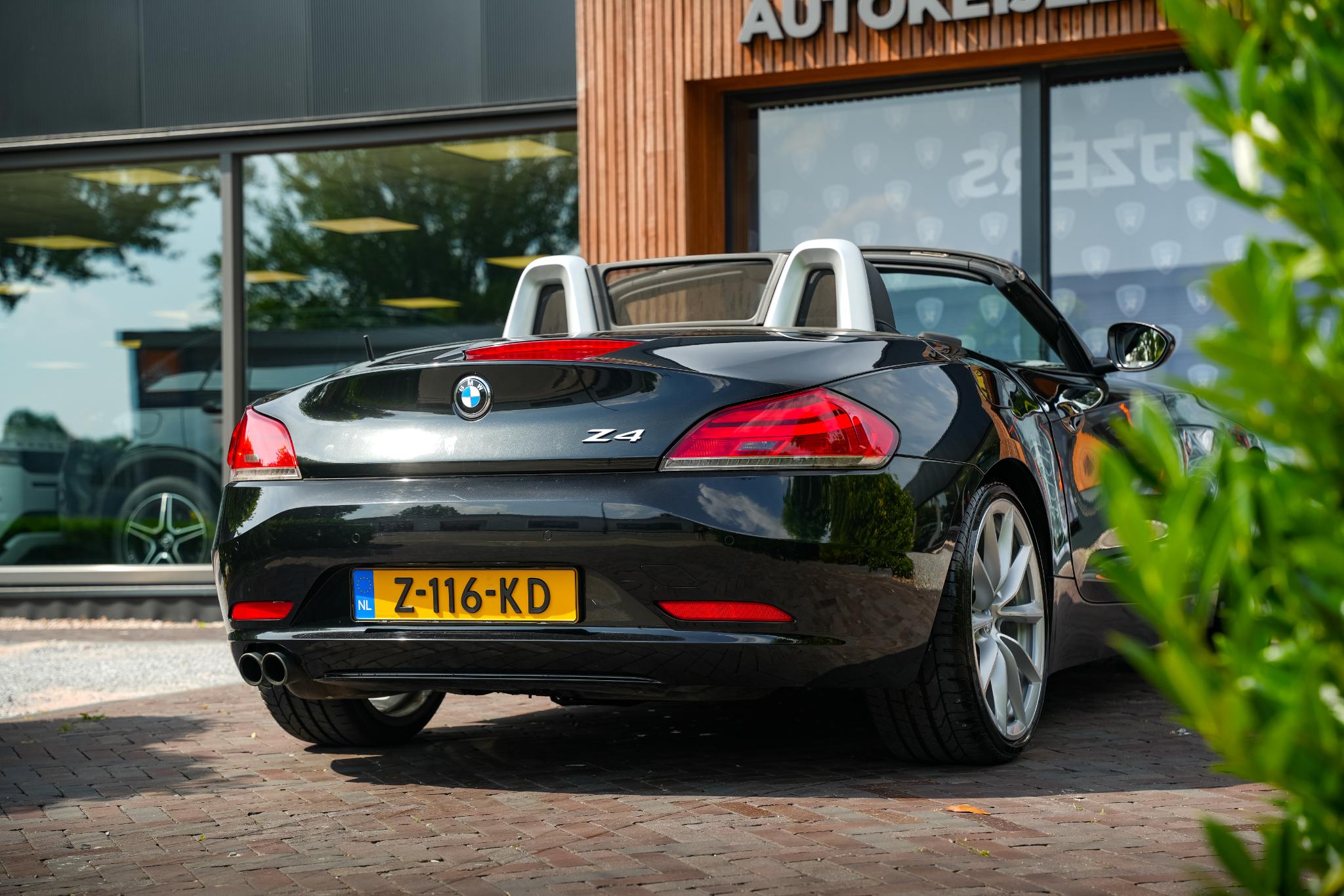 bmw-z4-image10.jpg