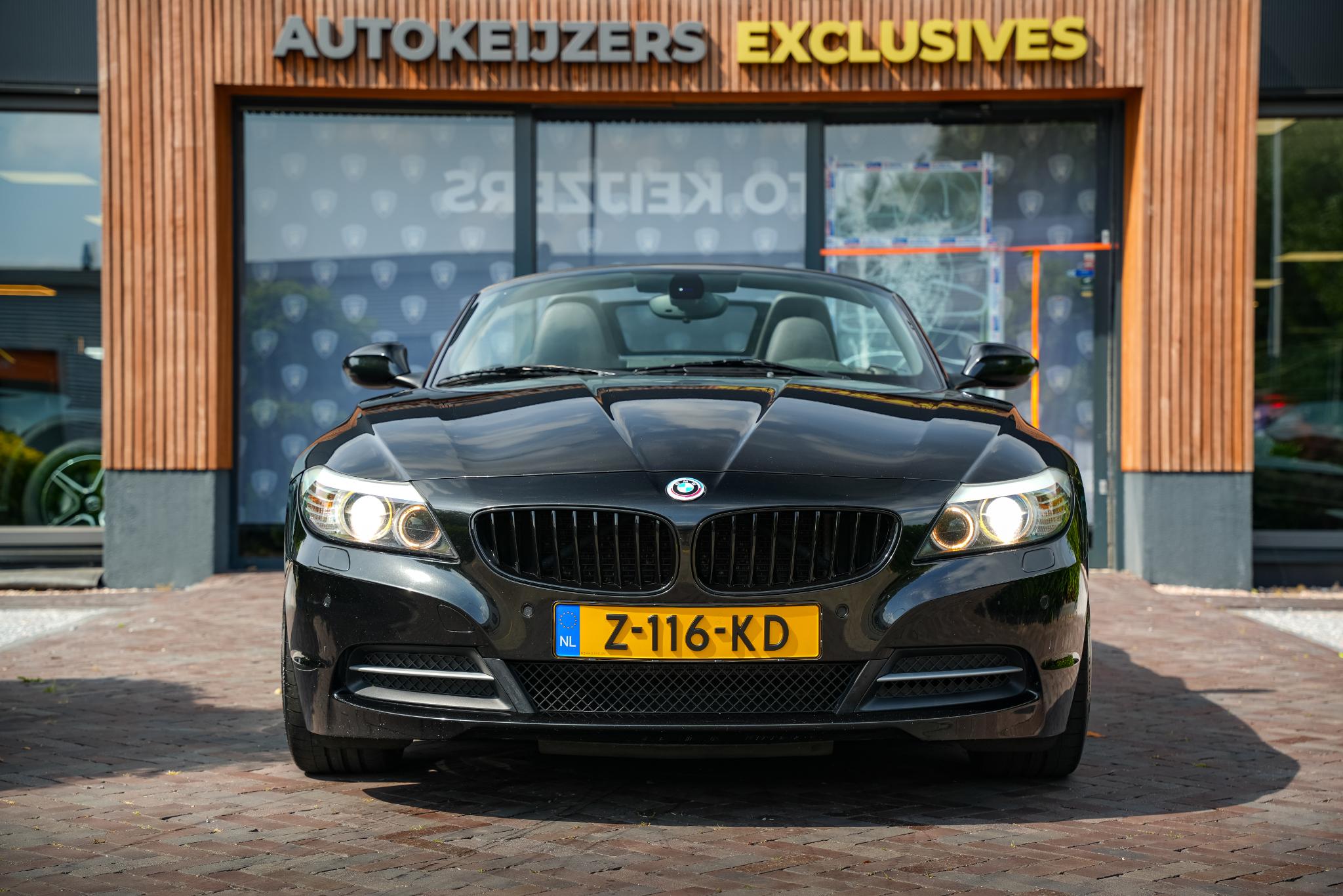 bmw-z4-image3.jpg