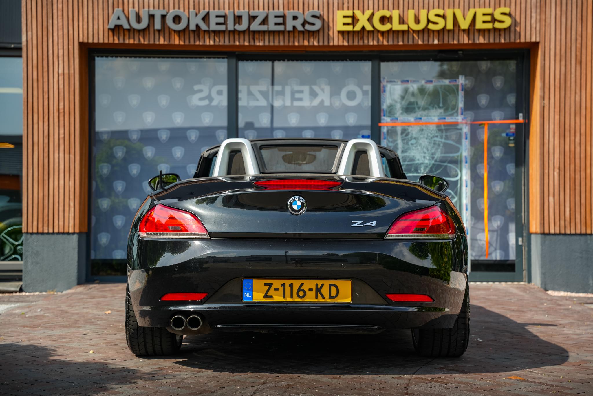 bmw-z4-image9.jpg