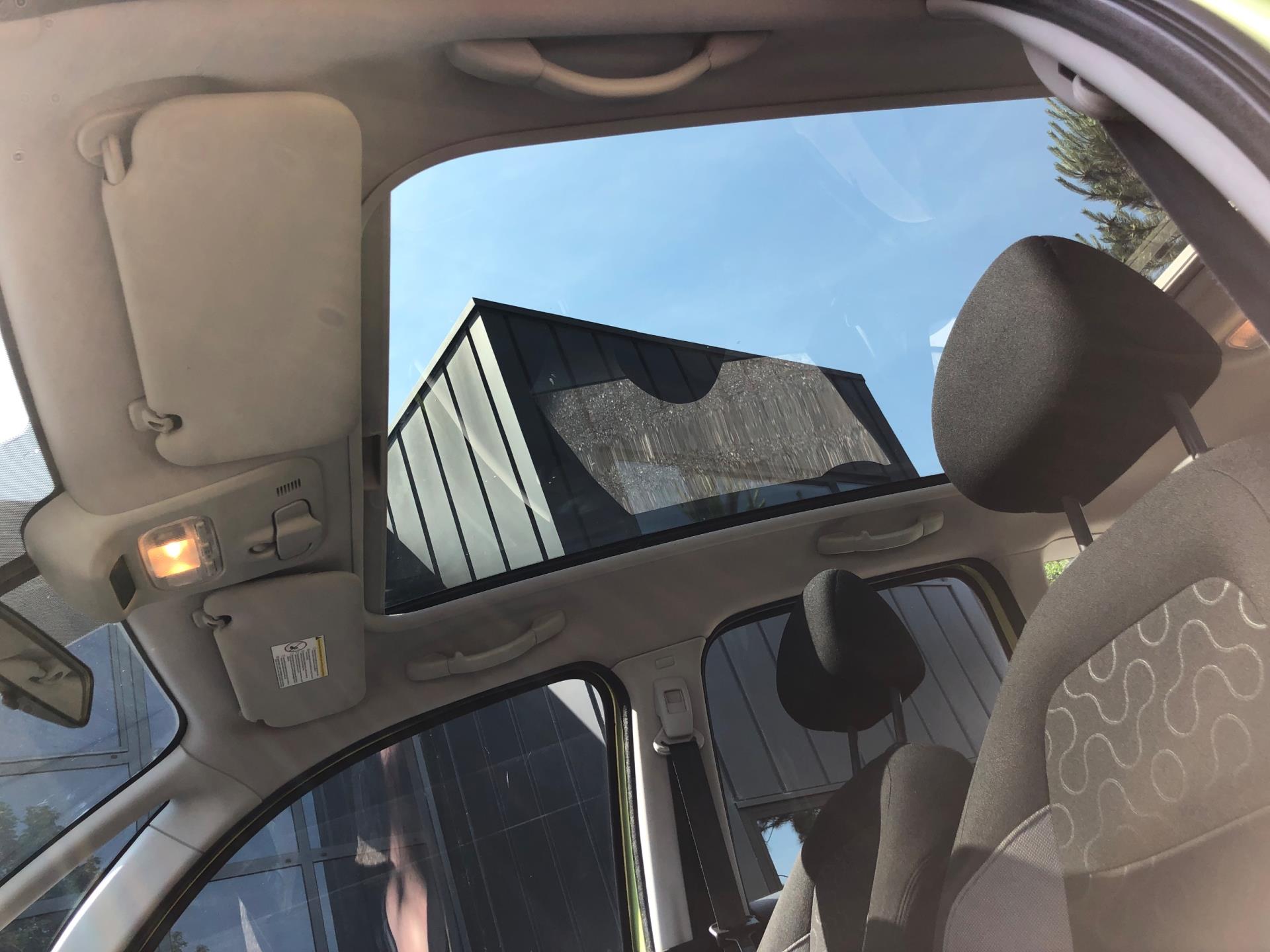 citroen-c3-picasso-image10.jpg