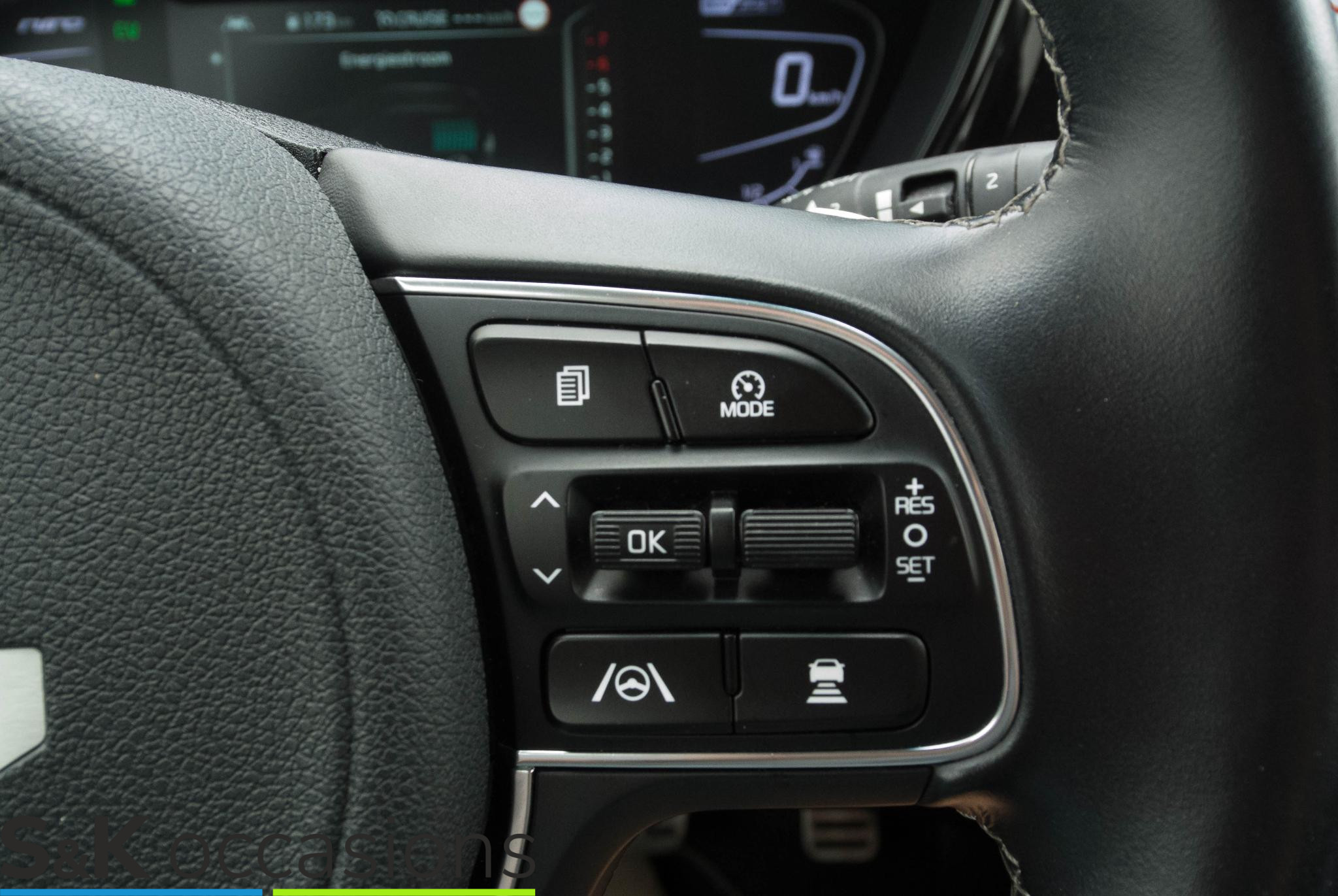 kia-niro-image10.jpg