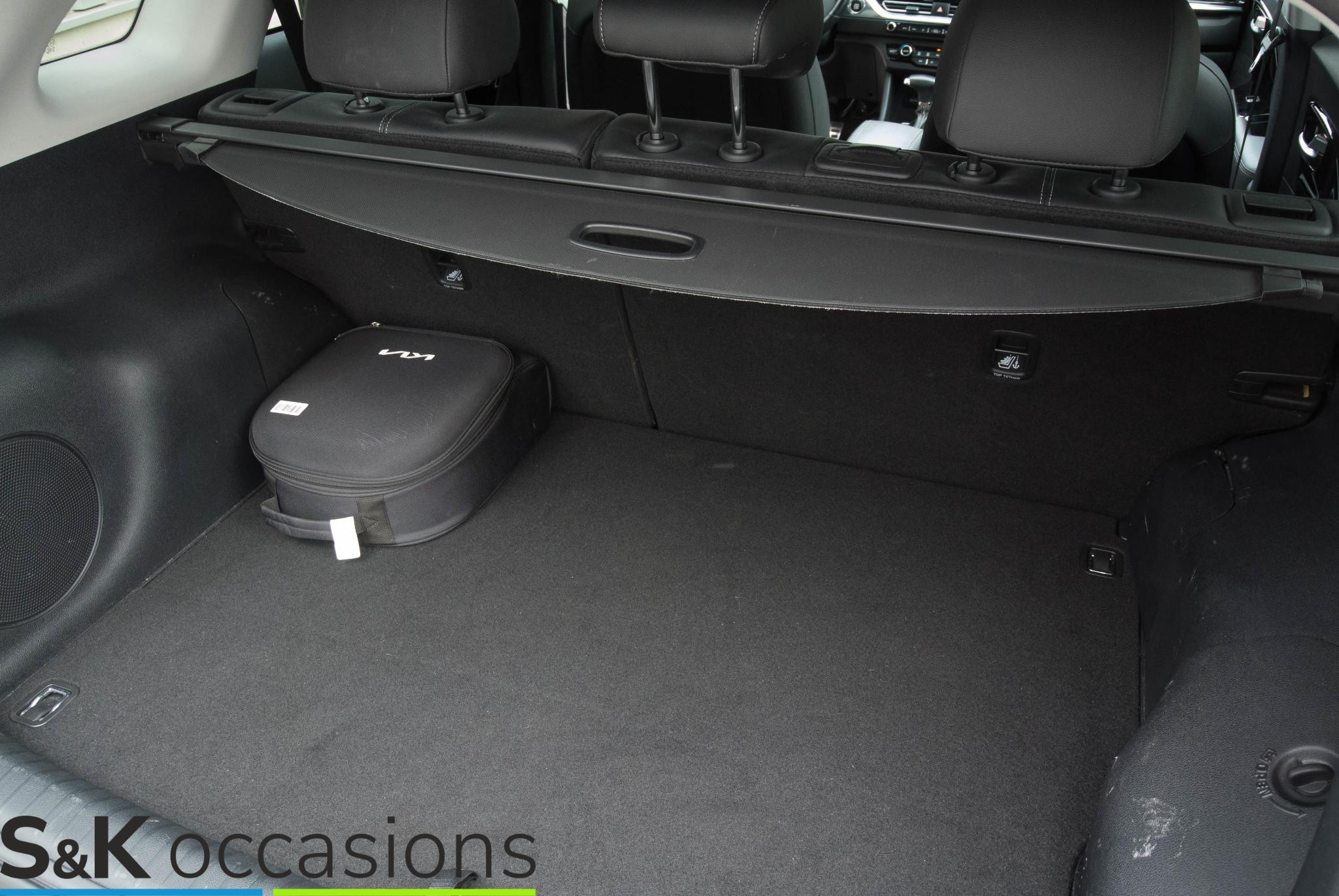 kia-niro-image6.jpg