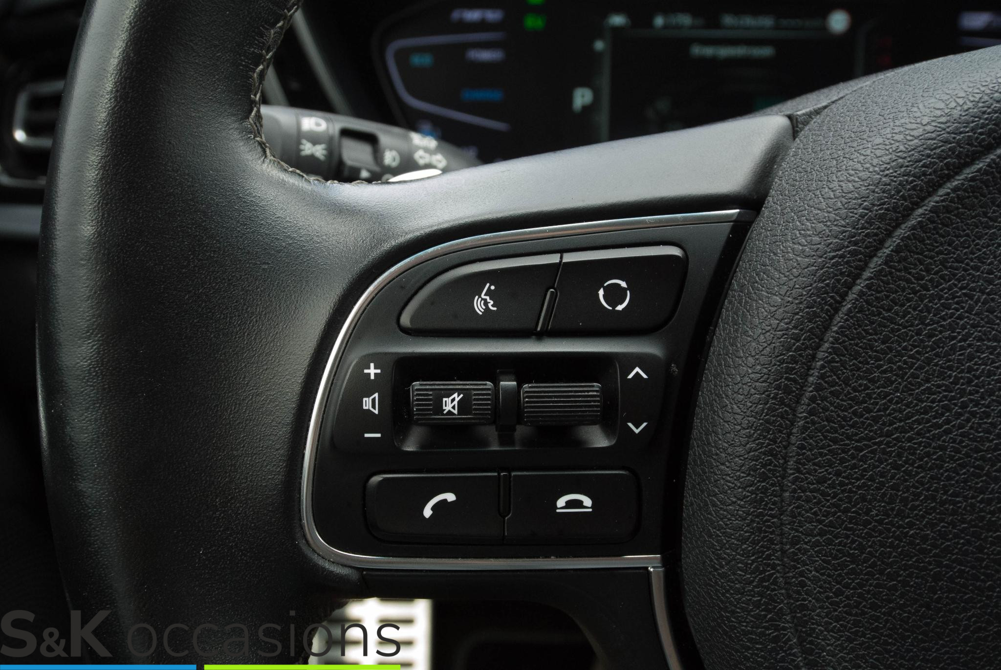 kia-niro-image9.jpg