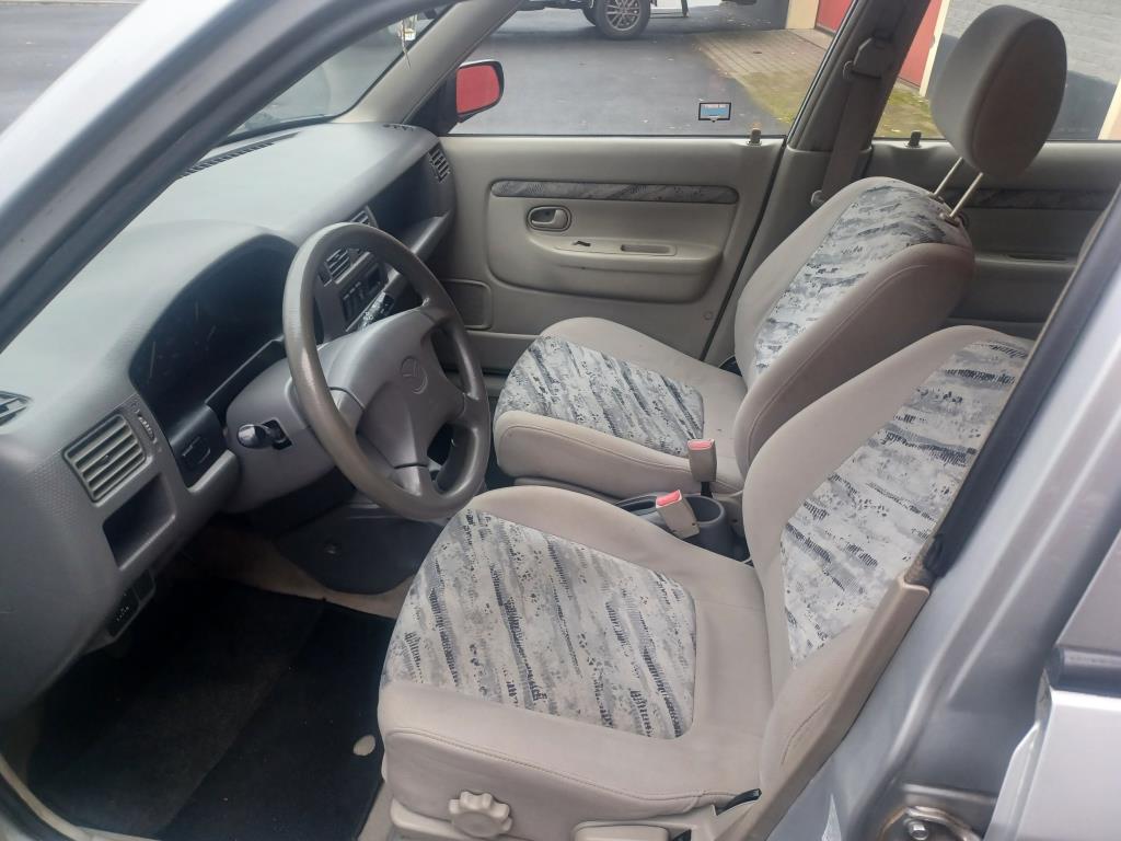 mazda-demio-image5.jpg