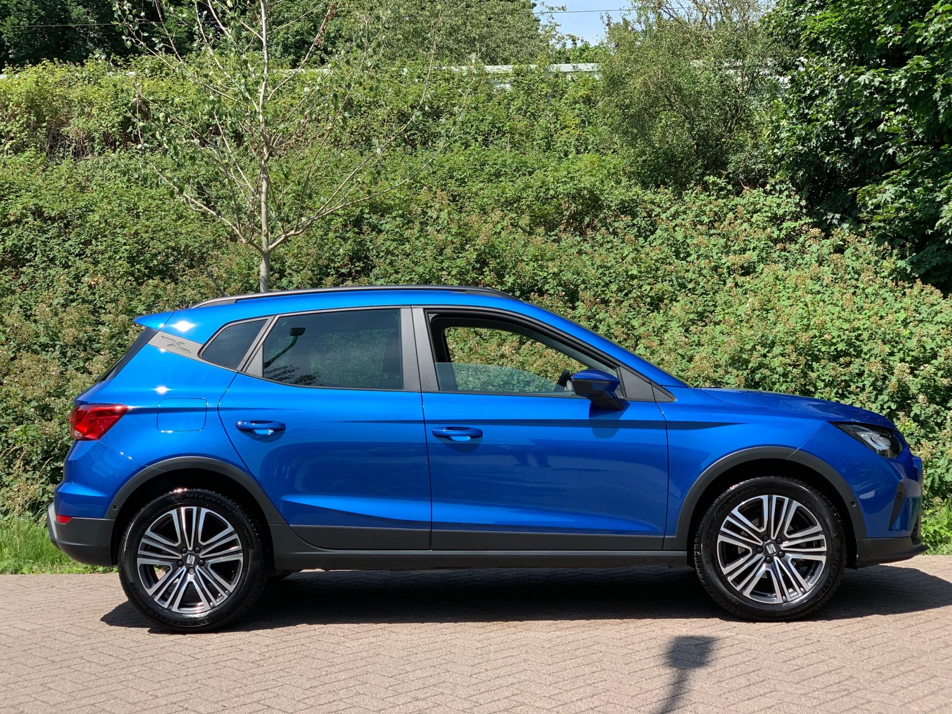 seat-arona-image2.jpg