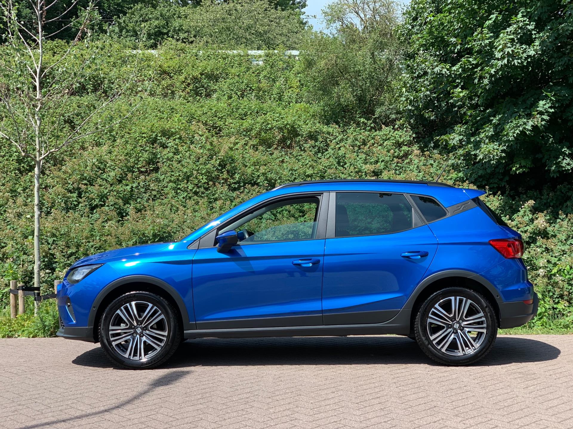 seat-arona-image6.jpg