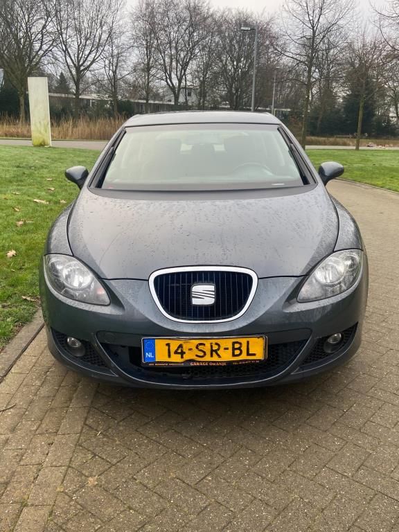 seat-leon-image2.jpg