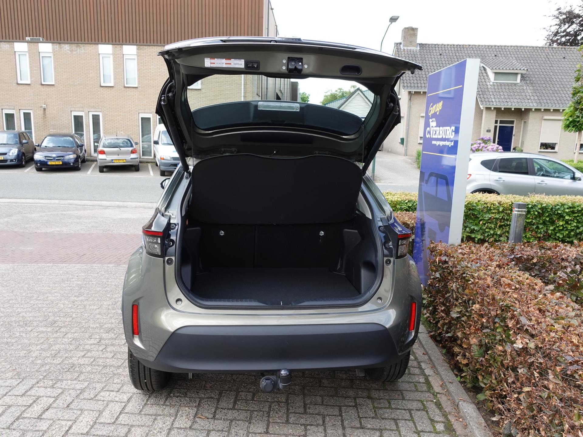 toyota-yaris-cross-image5.jpg