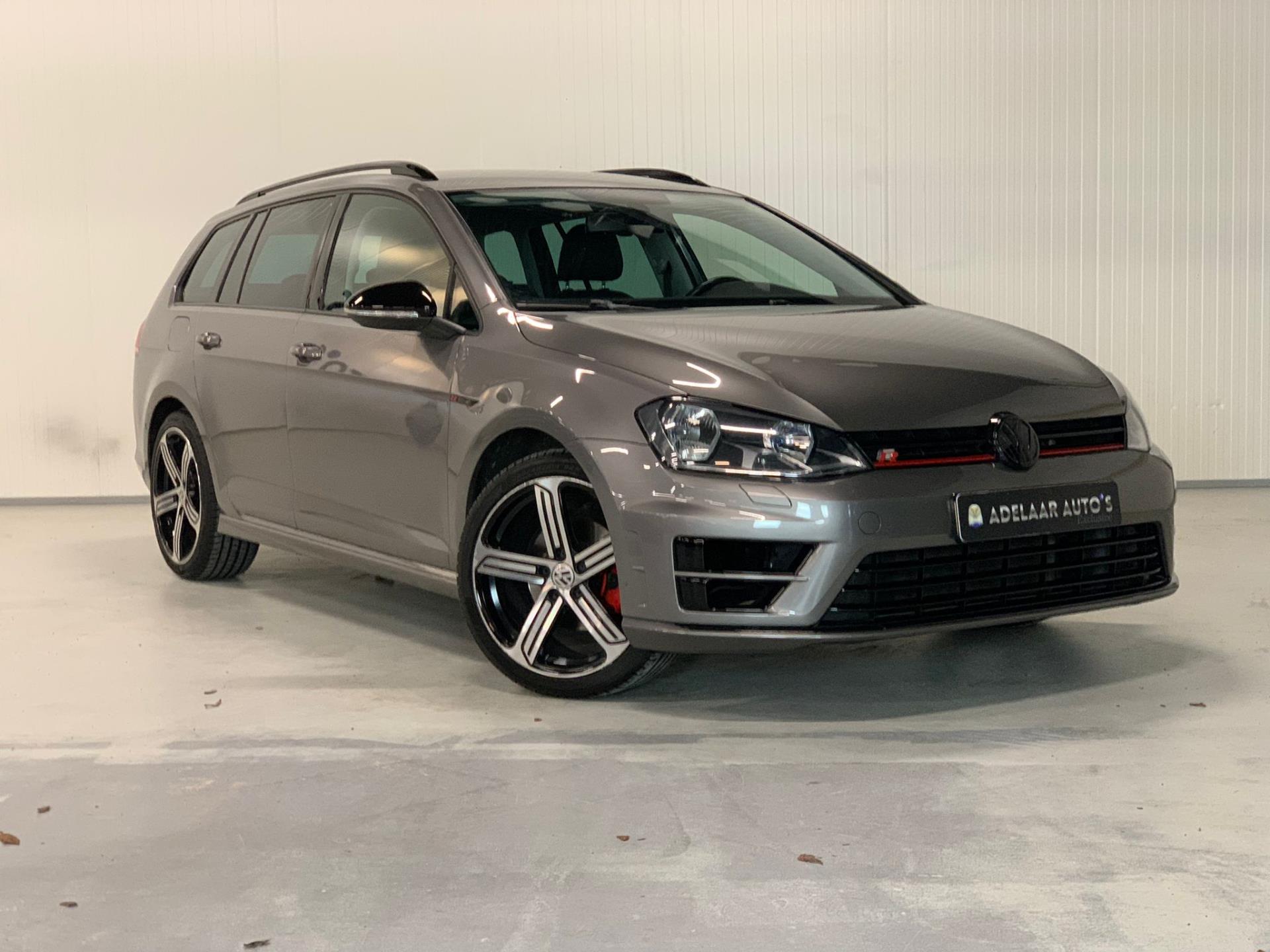 volkswagen-golf-variant-image6.jpg