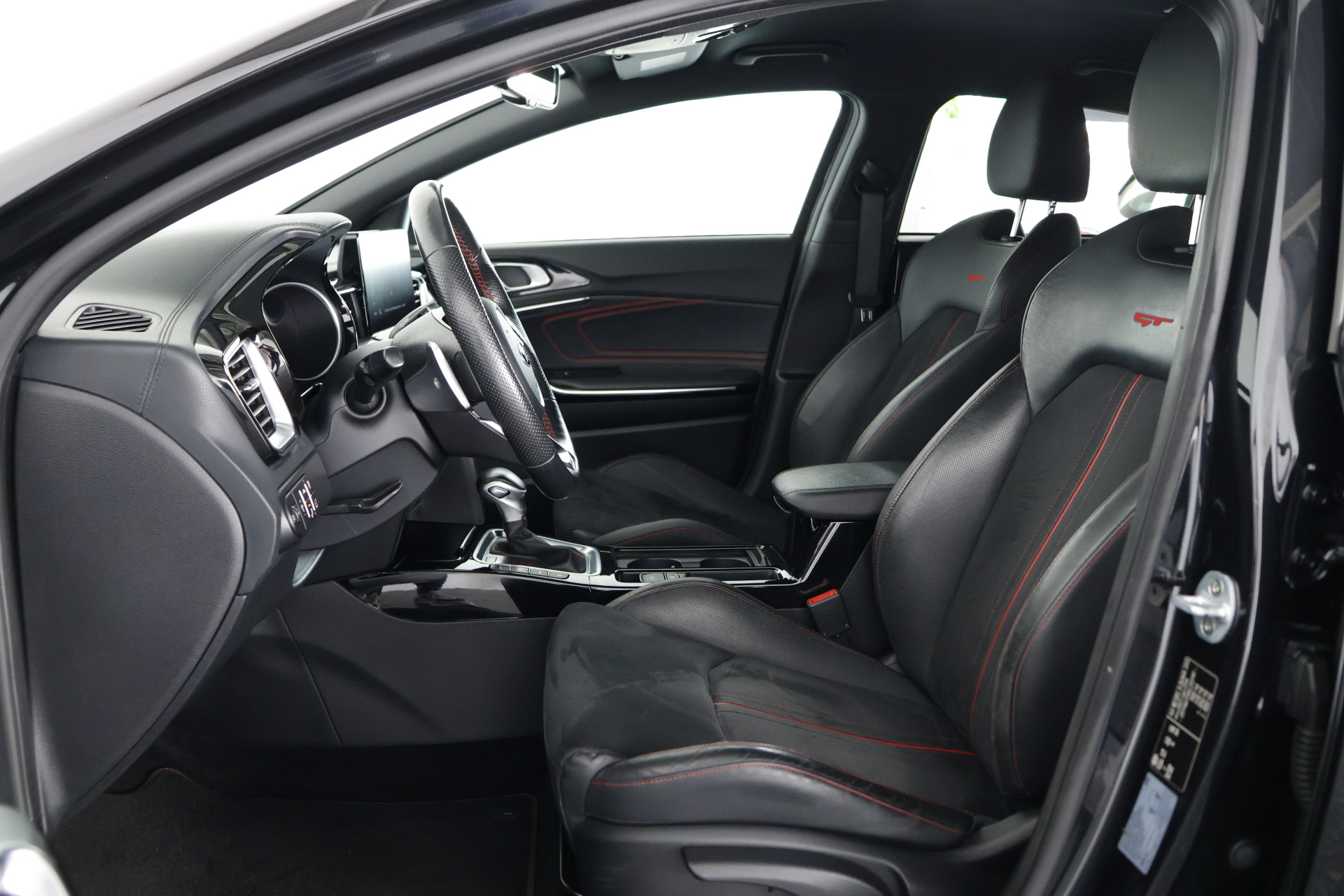 kia-proceed-image10.jpg