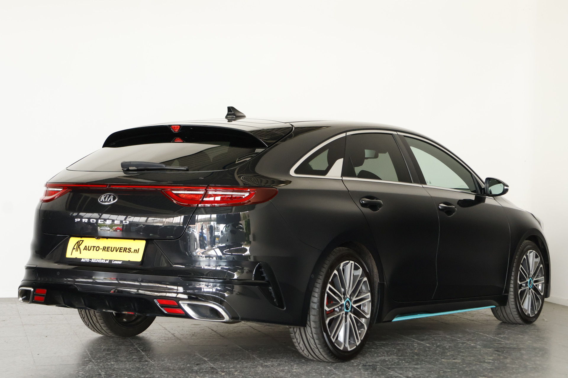 kia-proceed-image2.jpg