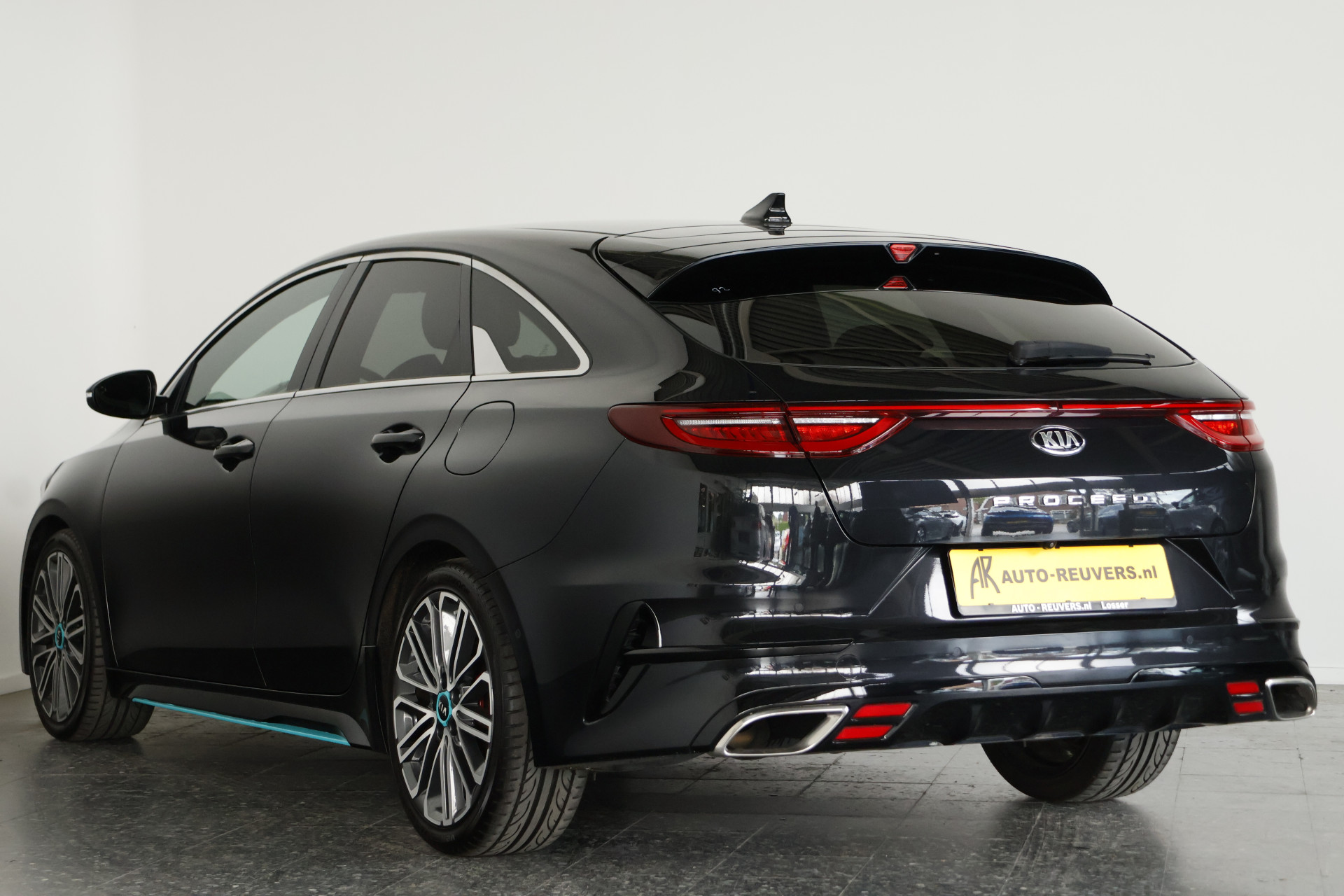 kia-proceed-image5.jpg