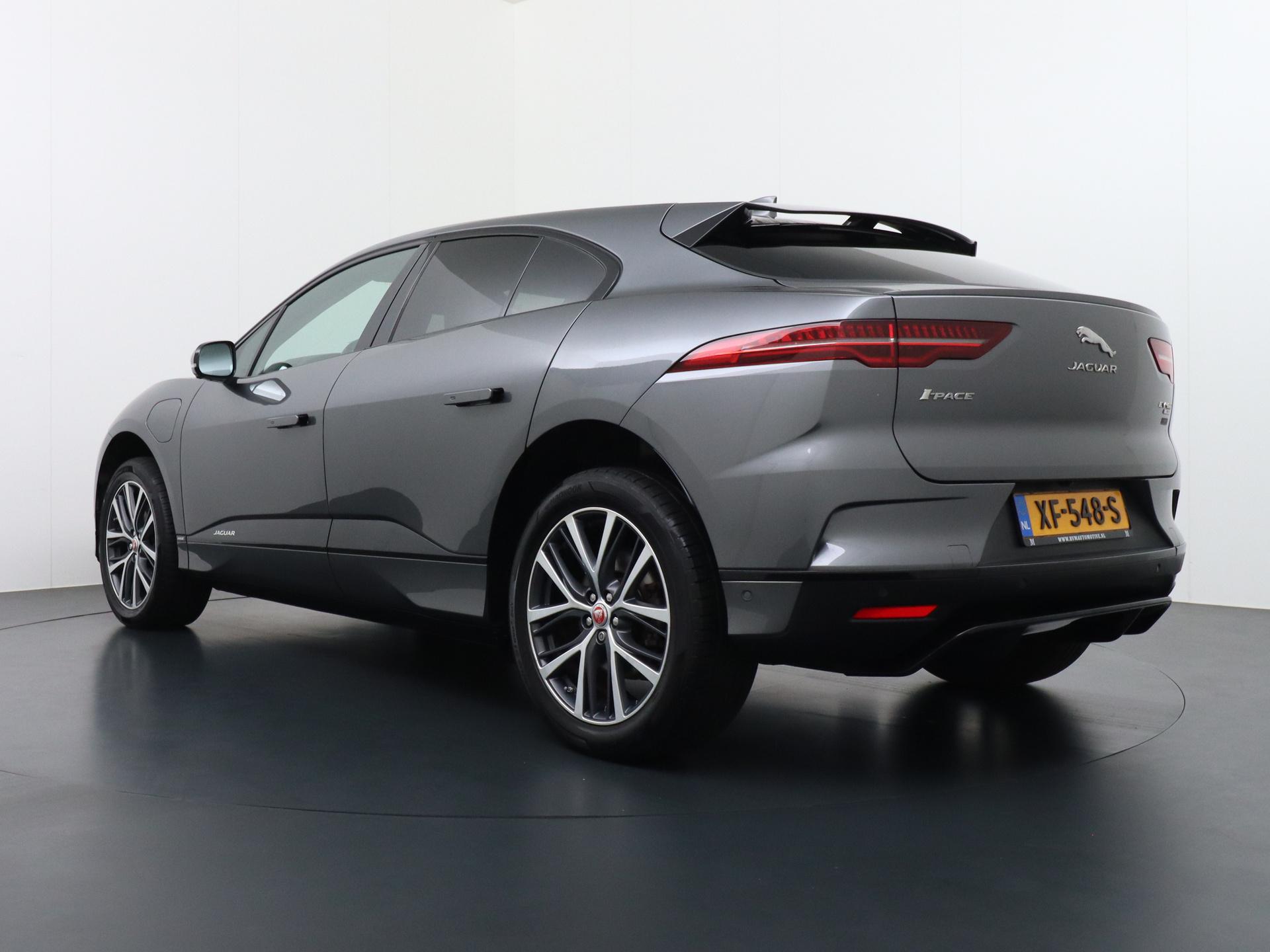 jaguar-i-pace-image5.jpg