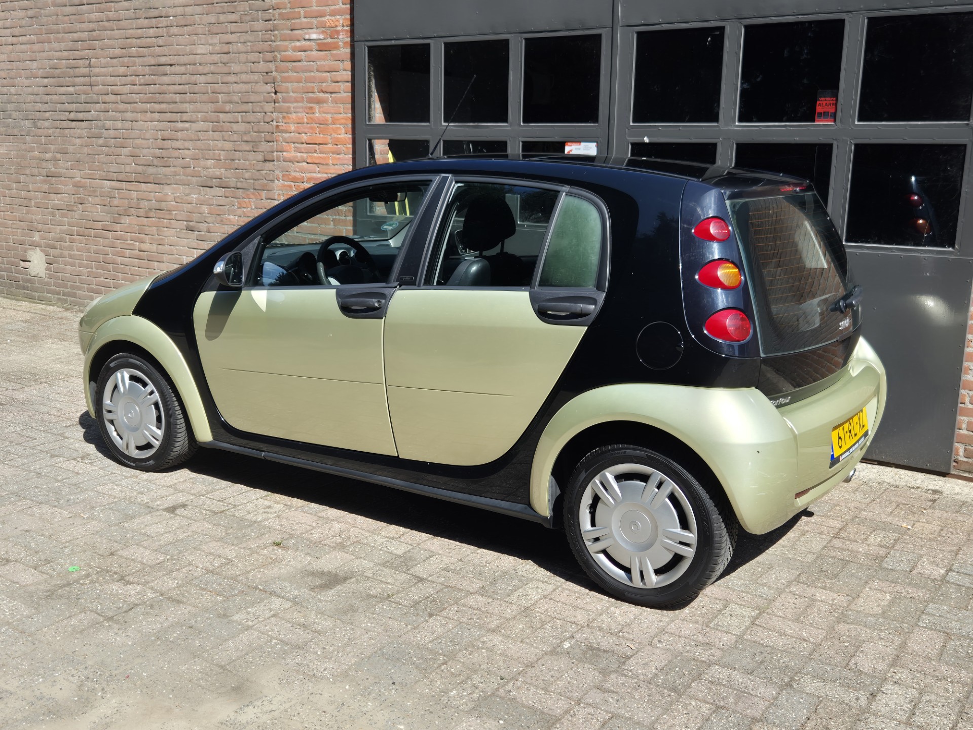 smart-forfour-image6.jpg