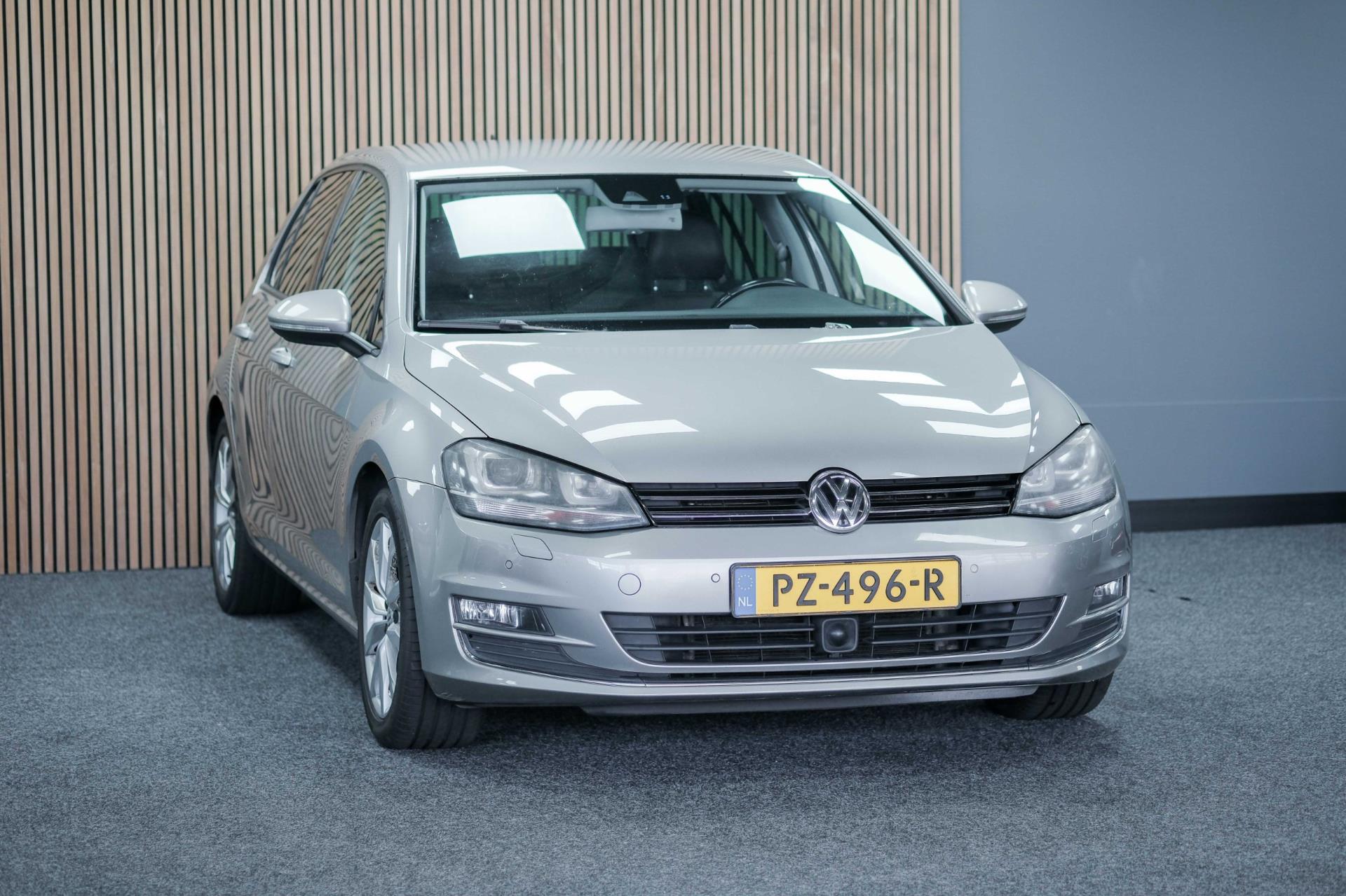 volkswagen-golf-image3.jpg