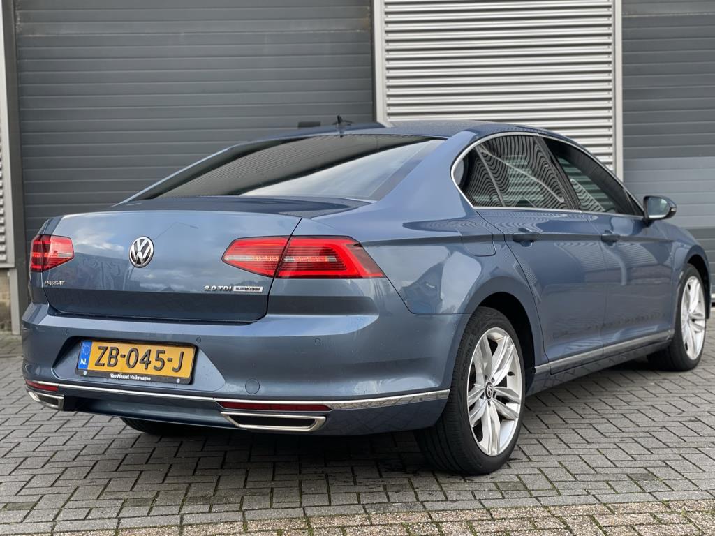 volkswagen-passat-image4.jpg